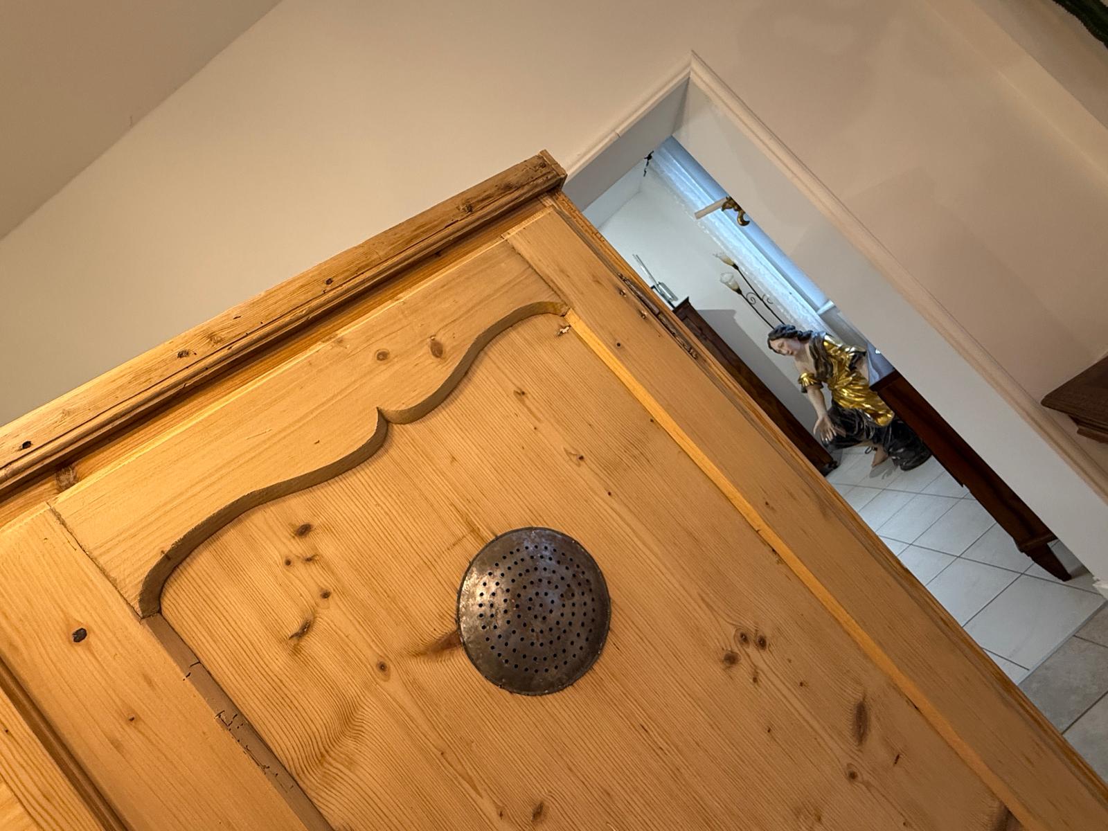 Uriger Biedermeier Brotschrank Almerschrank Speiskasten Bauernkasten G2246