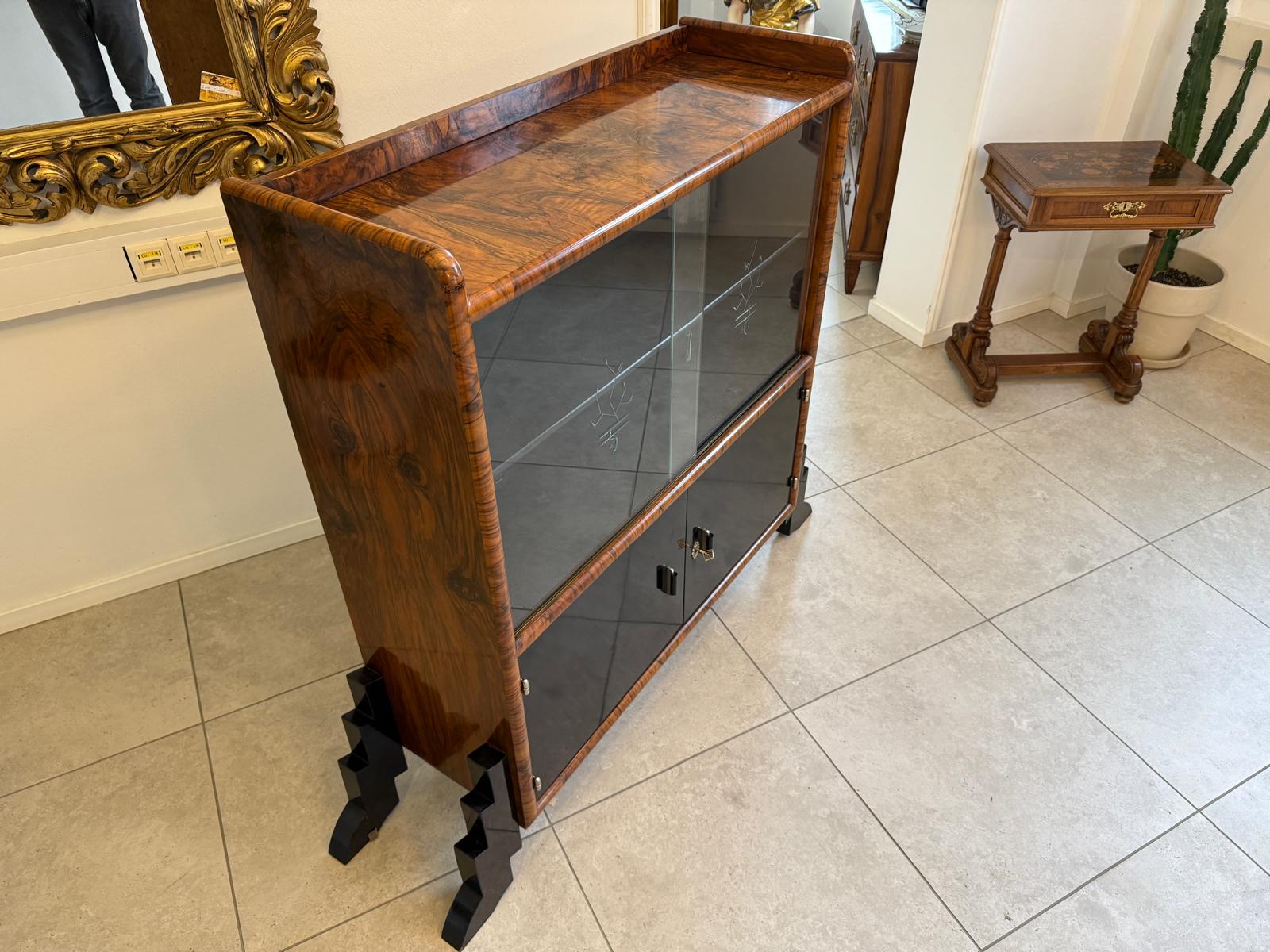 Altrestaurierte Art Deco Vitrine Glasschrank Bücherschrank G2272