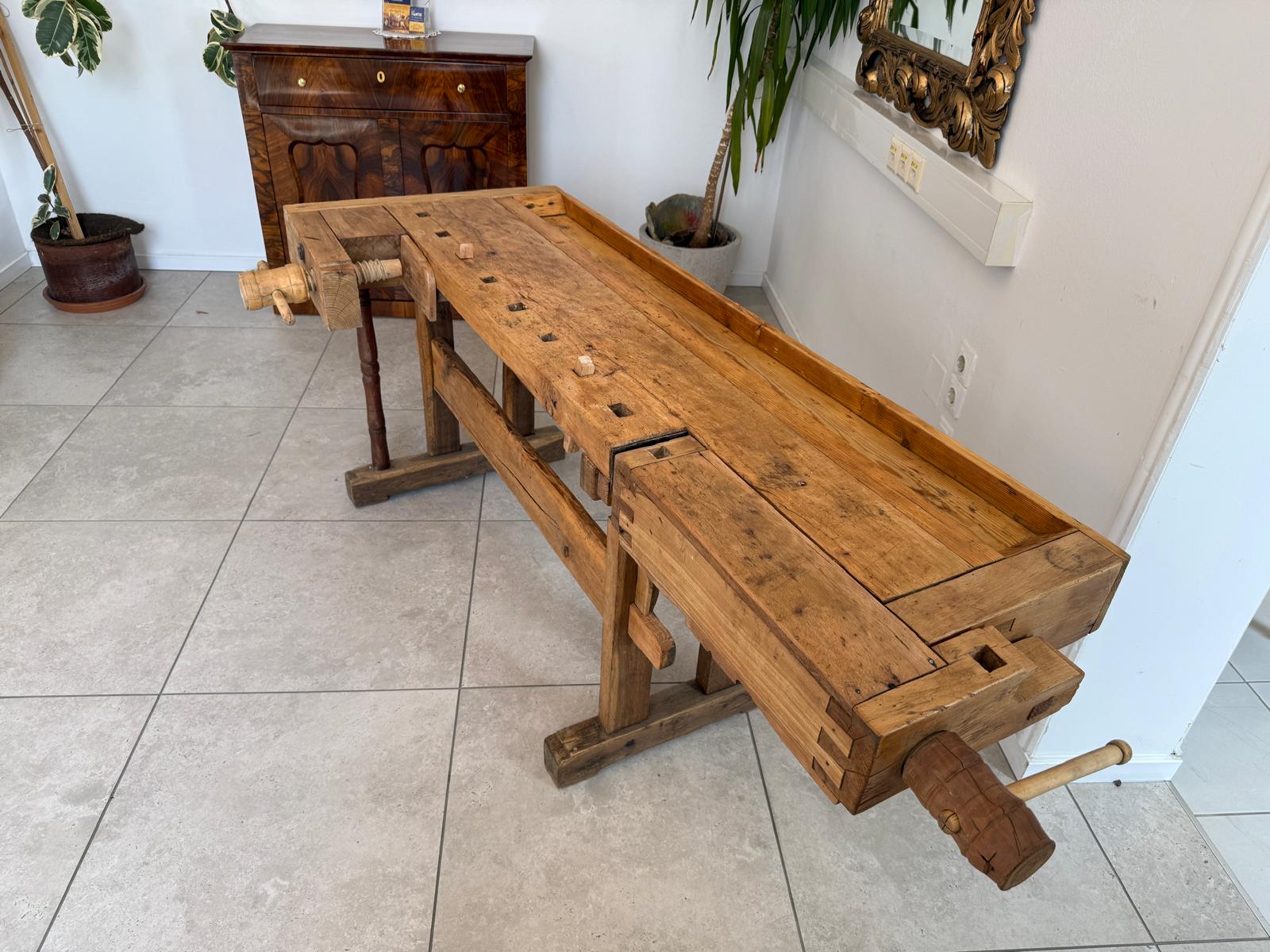 Hobelbank antik & restauriert, Werkbank, Designertisch, Thresen D2499