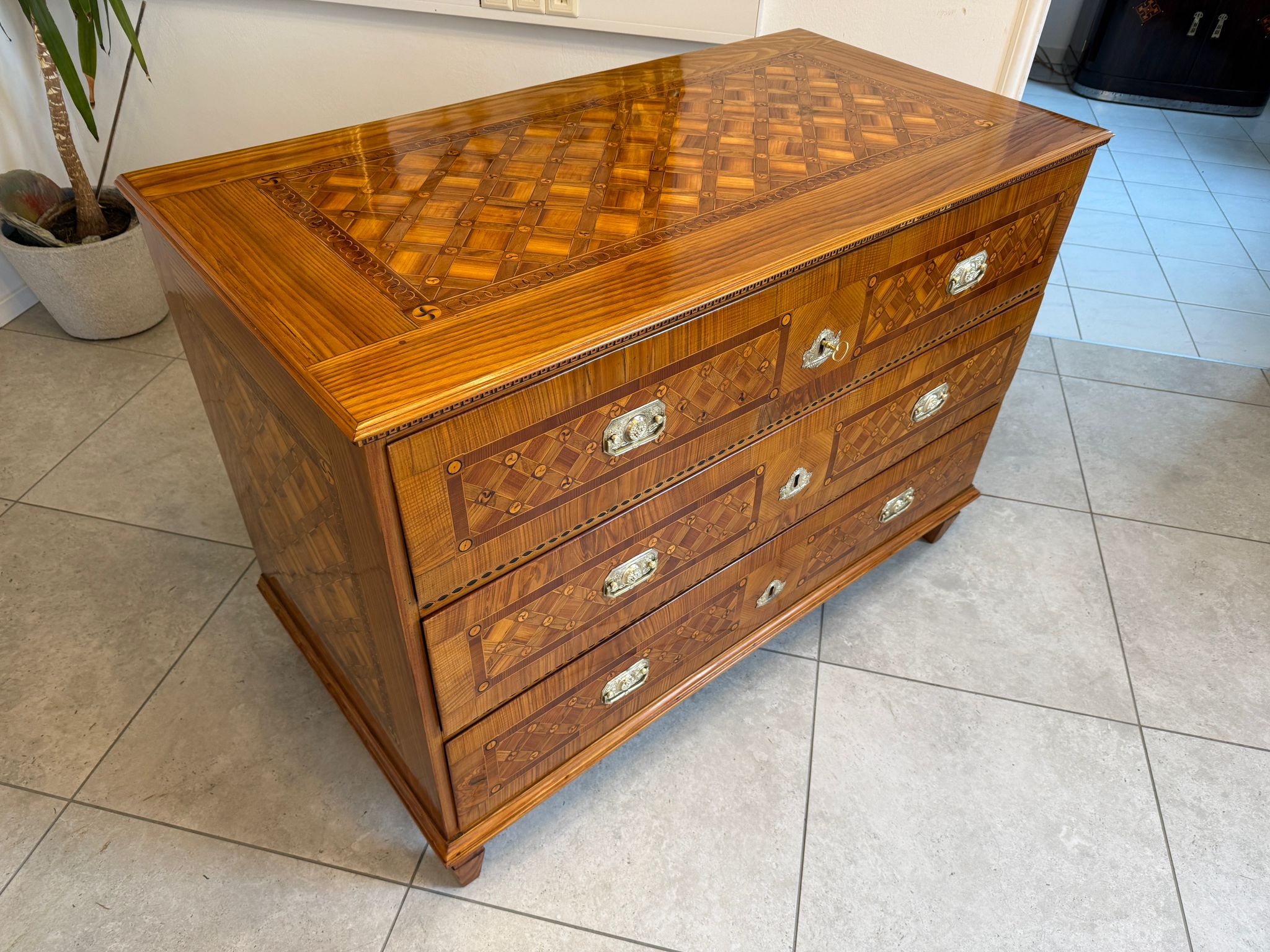 Restaurierte Marketierte Barock Ladenkommode Original Nussfurniert Antiquität D1045