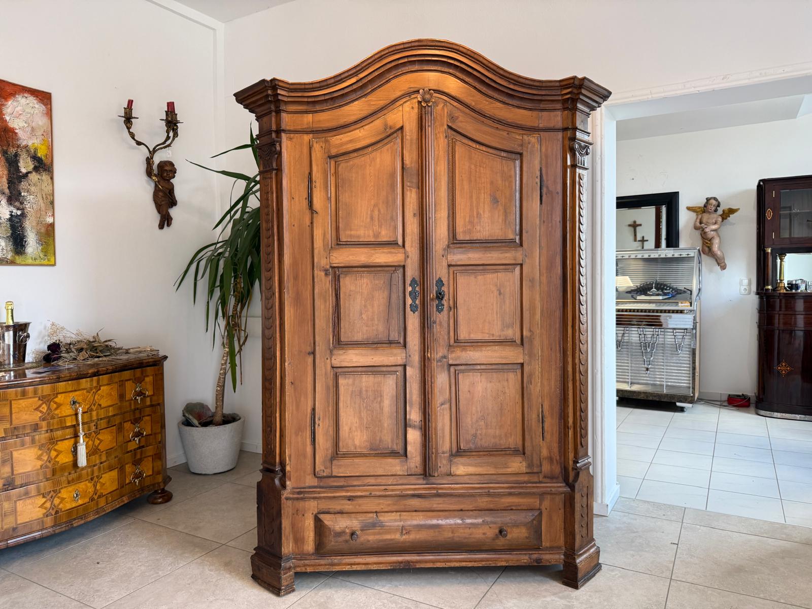 Barockstil Schrank Buchenholz Bücherschrank Stilschrank D2696