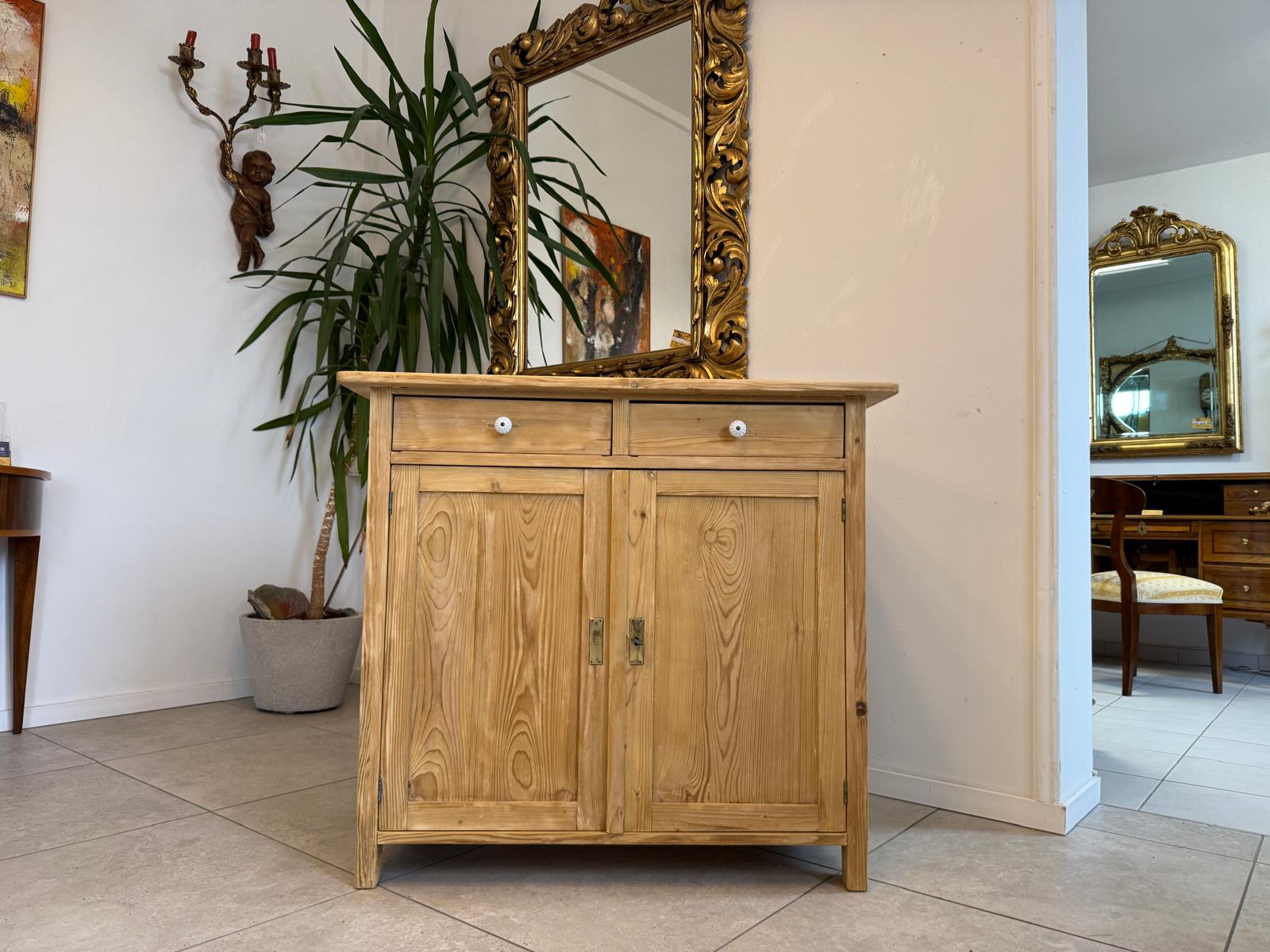 Originale Jugendstil Anrichte Naturholzmöbel Weichholz G2334