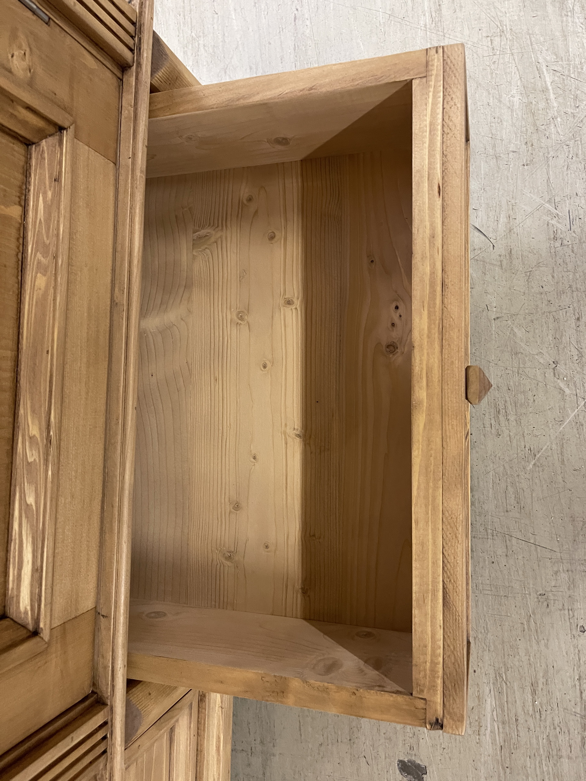 biedermeier-64TUvTCkLiD4qSV Vollholz Garderobenschrank Bauernschrank Kleiderschrank B2089