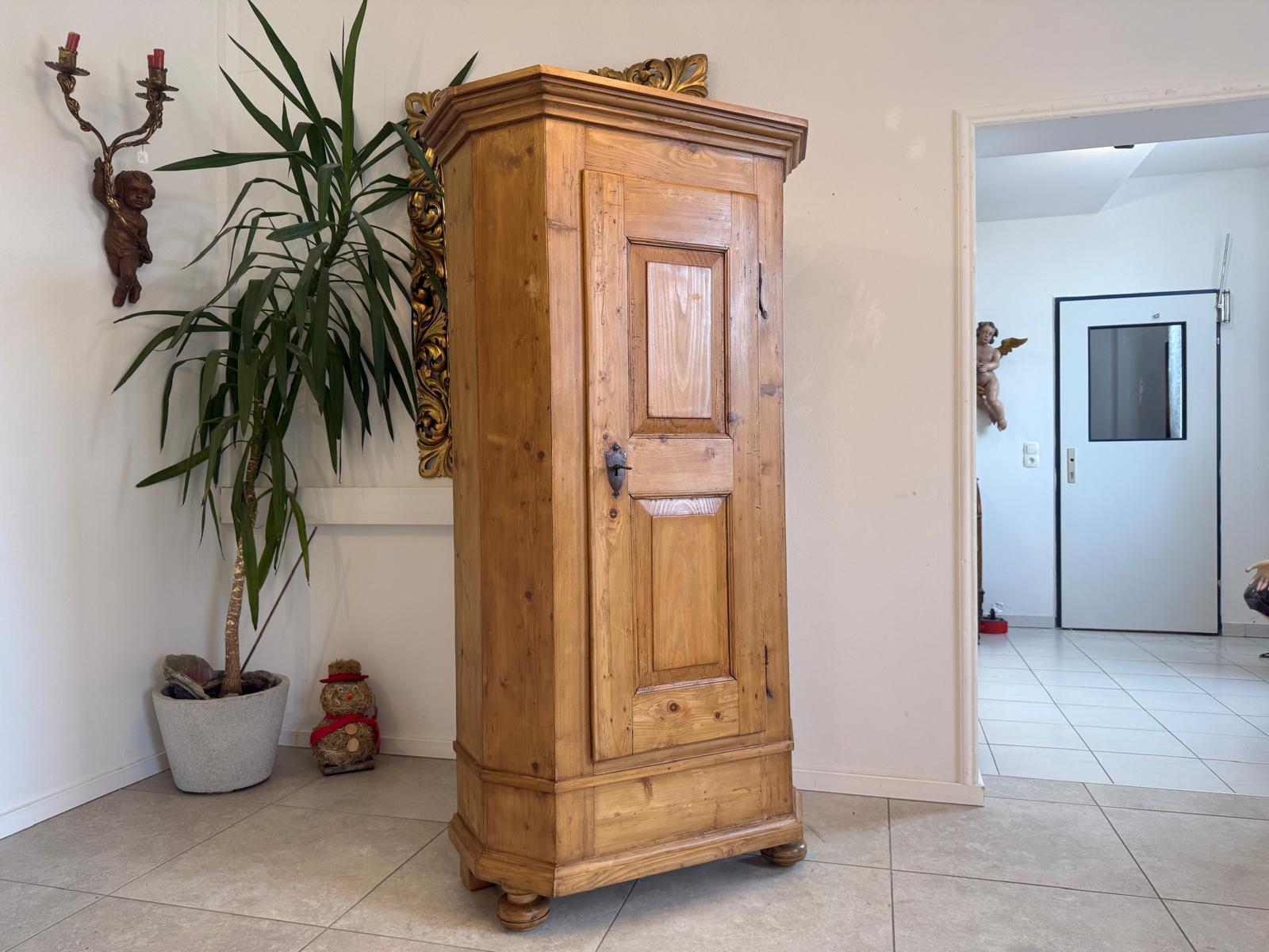 Restaurierter 1 türiger Bauernschrank Barocker Naturholzschrank Weichholz D1016
