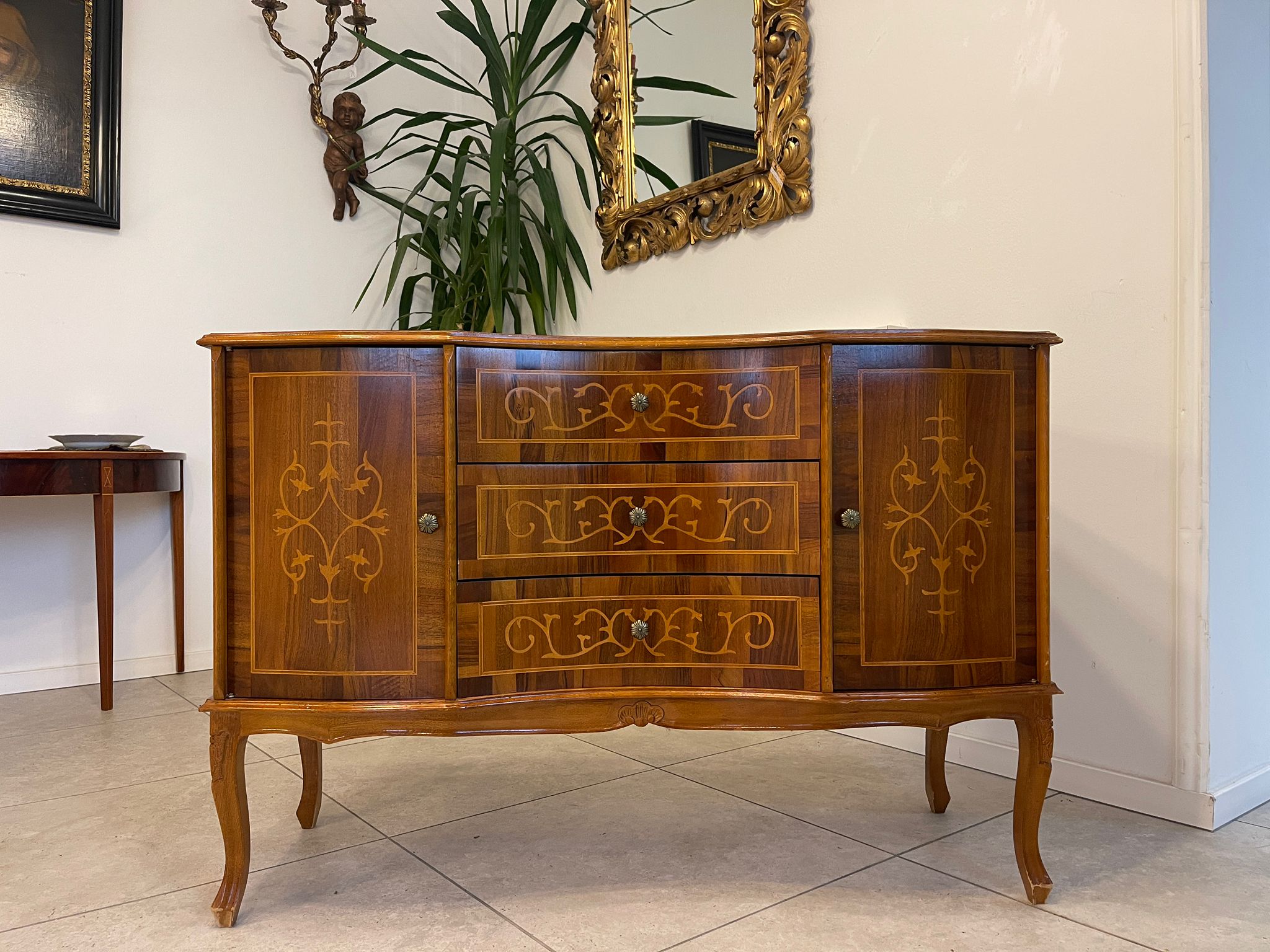 e16a3644-653f-48fa-97ba-617abc95a62b Anrichte Sideboard Kommode Barockstilkommode 3 Laden Kommode A5119
