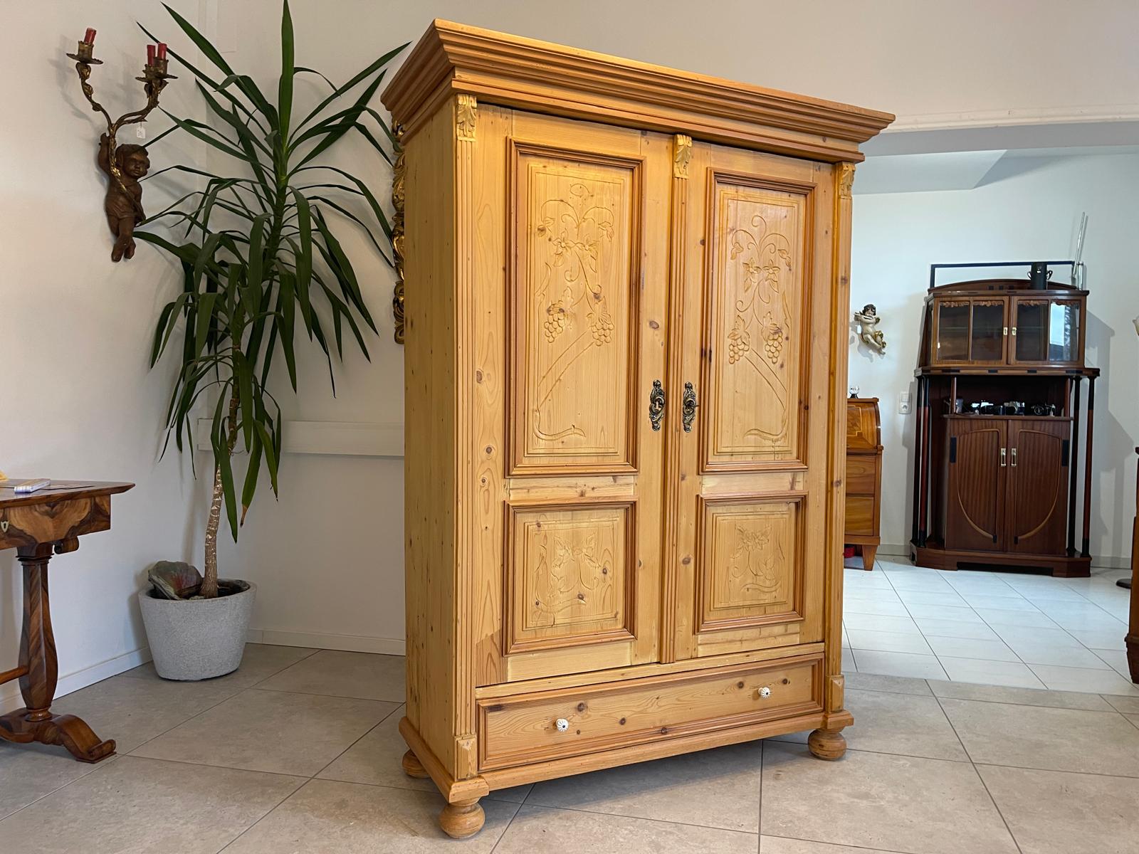 Gründerzeit Bauernschrank Bauernkasten Hallenschrank Kleiderkasten G1691
