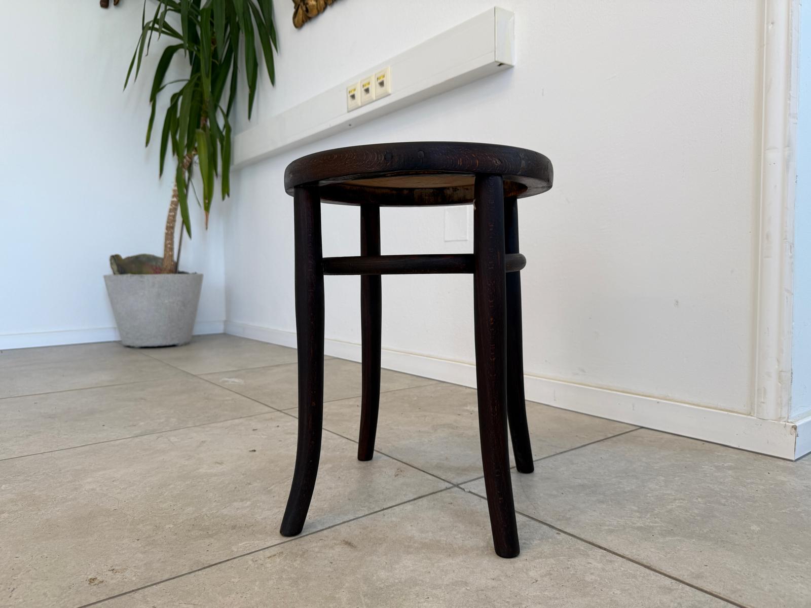 Antiker Jugendstil Hocker aus Holz | 19. Jahrhundert G1757