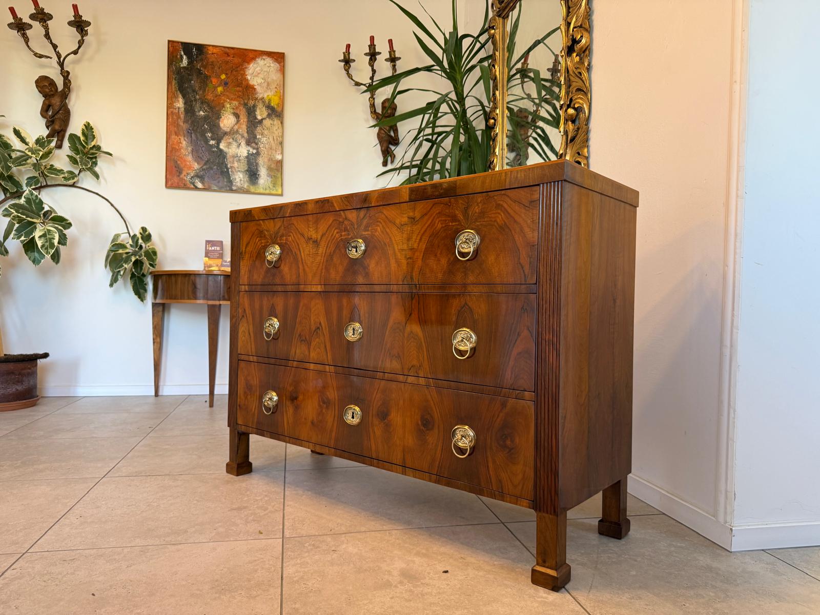 Sale Restaurierte Biedermeier Kommode Nussholz Antiquität 1840 G2161