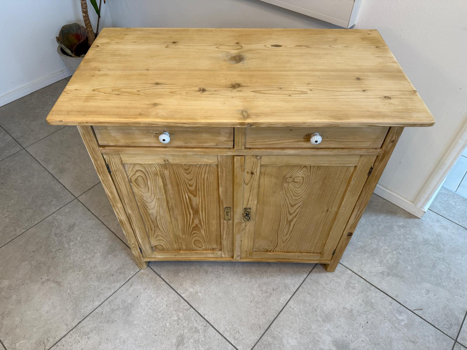 Originale Jugendstil Anrichte Naturholzmöbel Weichholz G2334