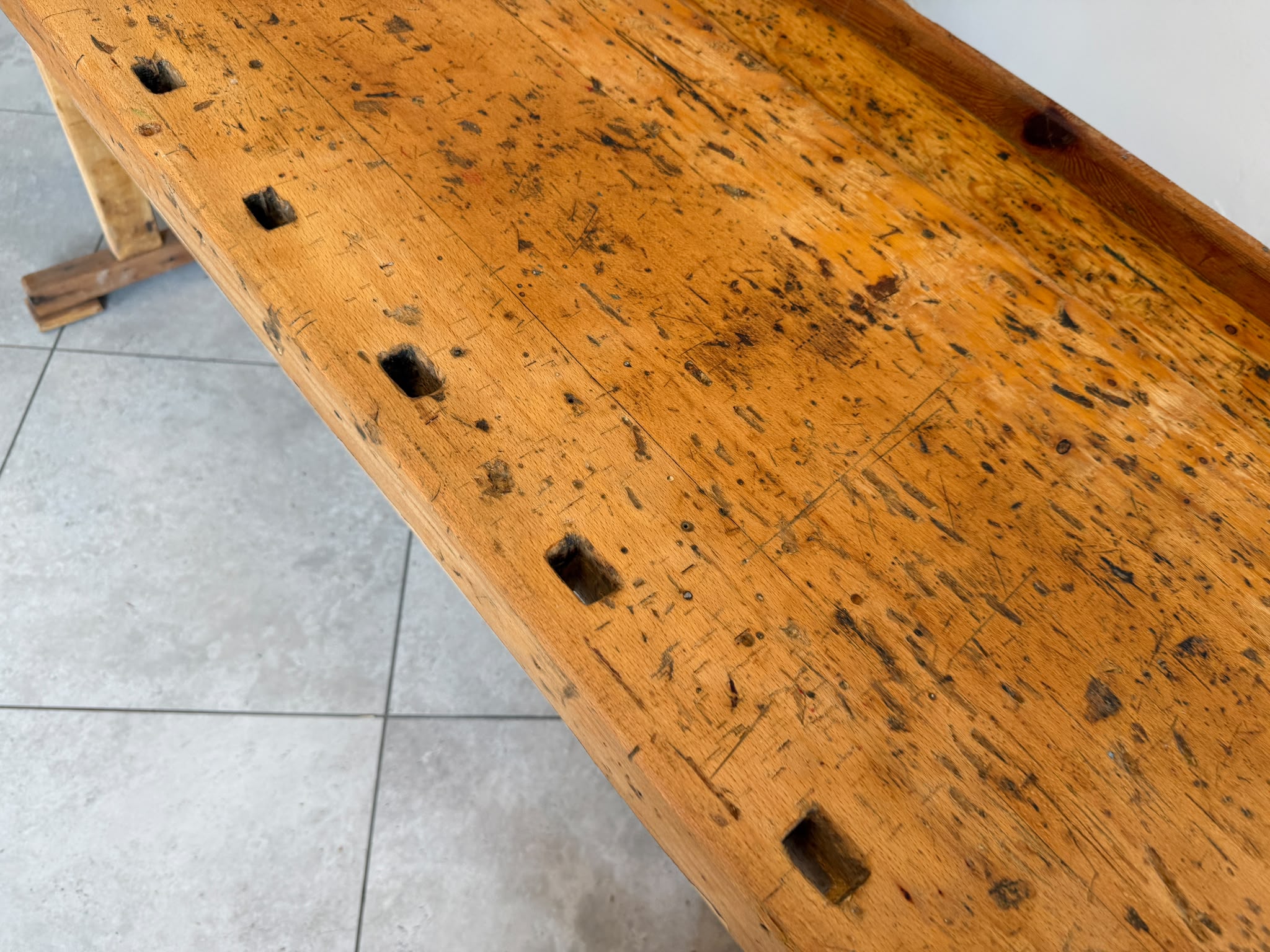 Antike restaurierte Hobelbank Werkbank Küchentisch Thresen D2623