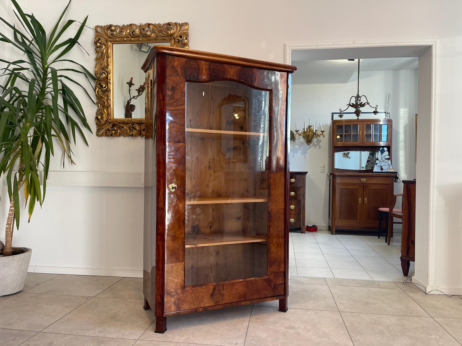 Restaurierte Biedermeier Vitrine Bücherschrank Glasschrank A5496