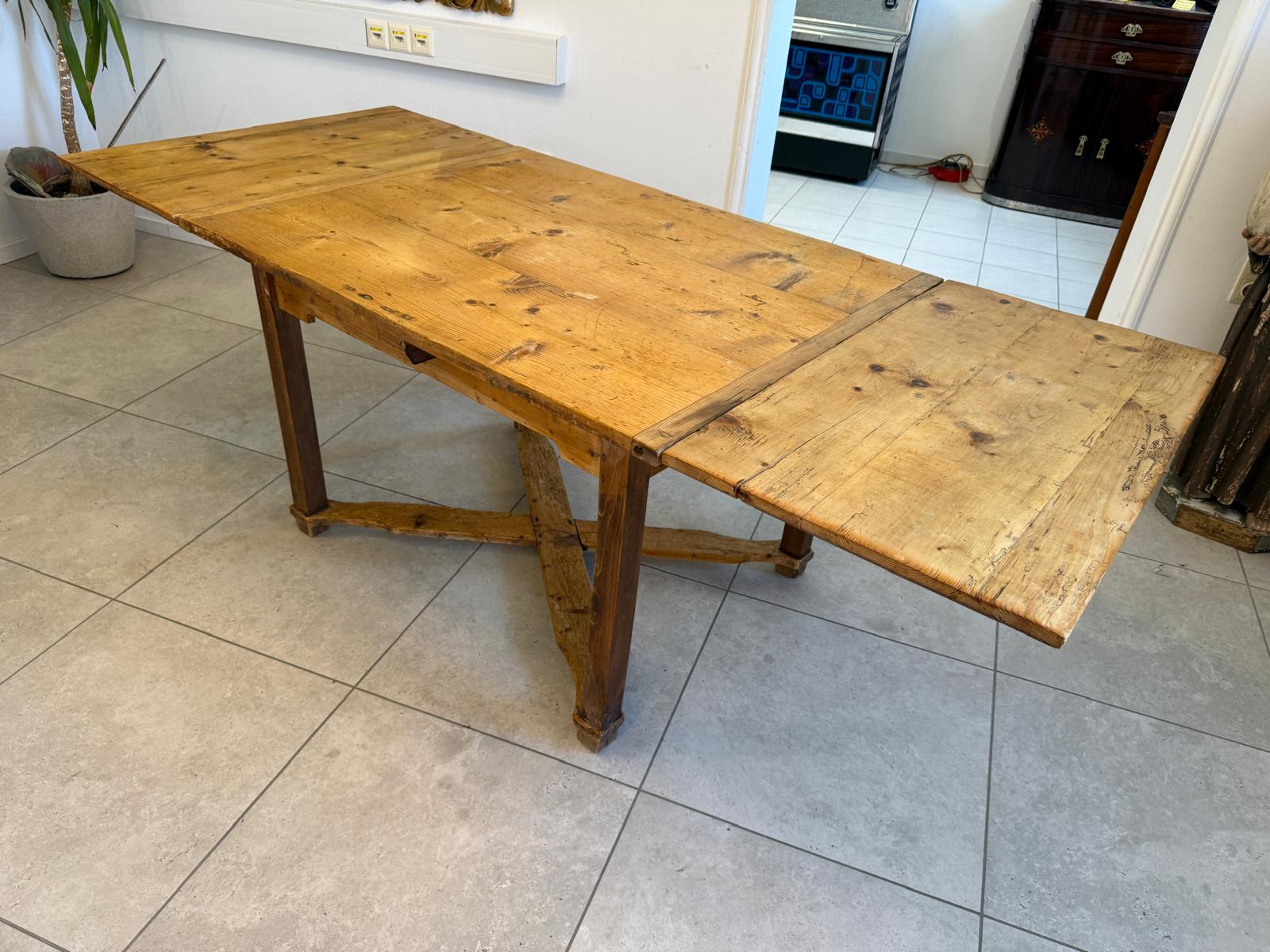 Uriger Bauerntisch Tafeltisch Hüttentisch Naturholztisch Burgenland ifantik D2404