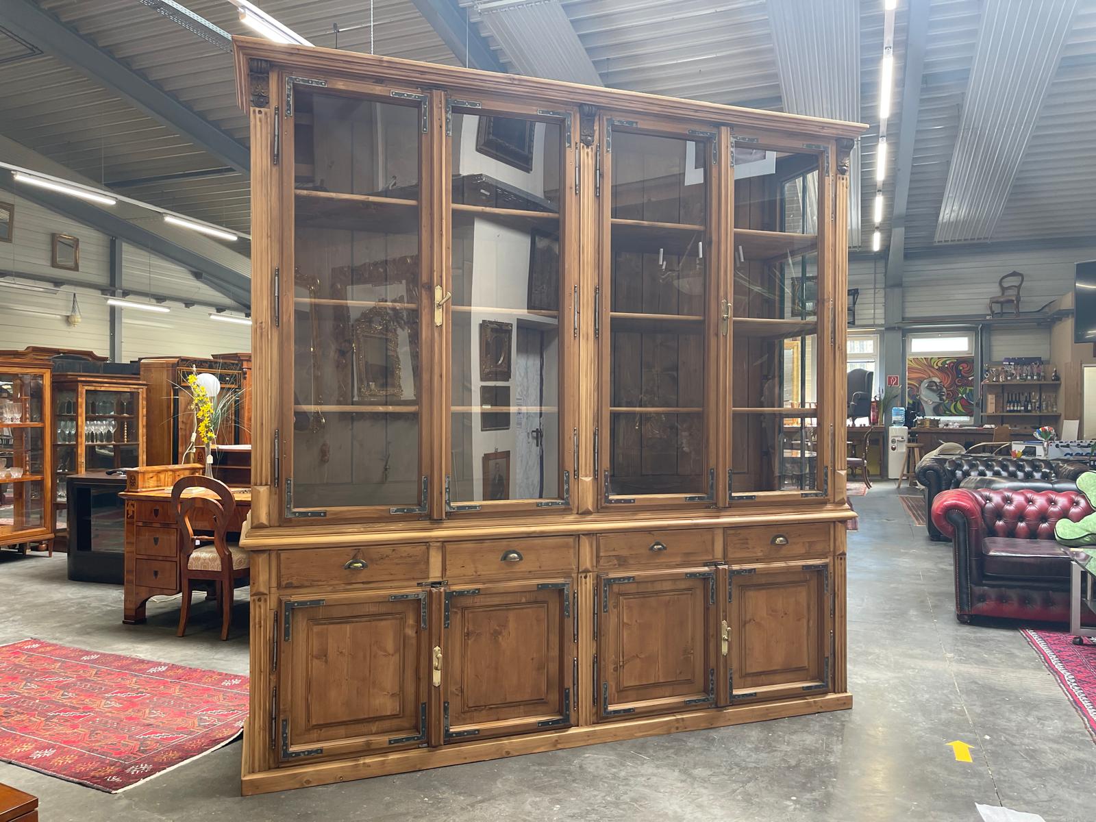 Antiker Bäuerlicher Bücherschrank Große französische Bibliotheksvitrine Glasschrank G1367
