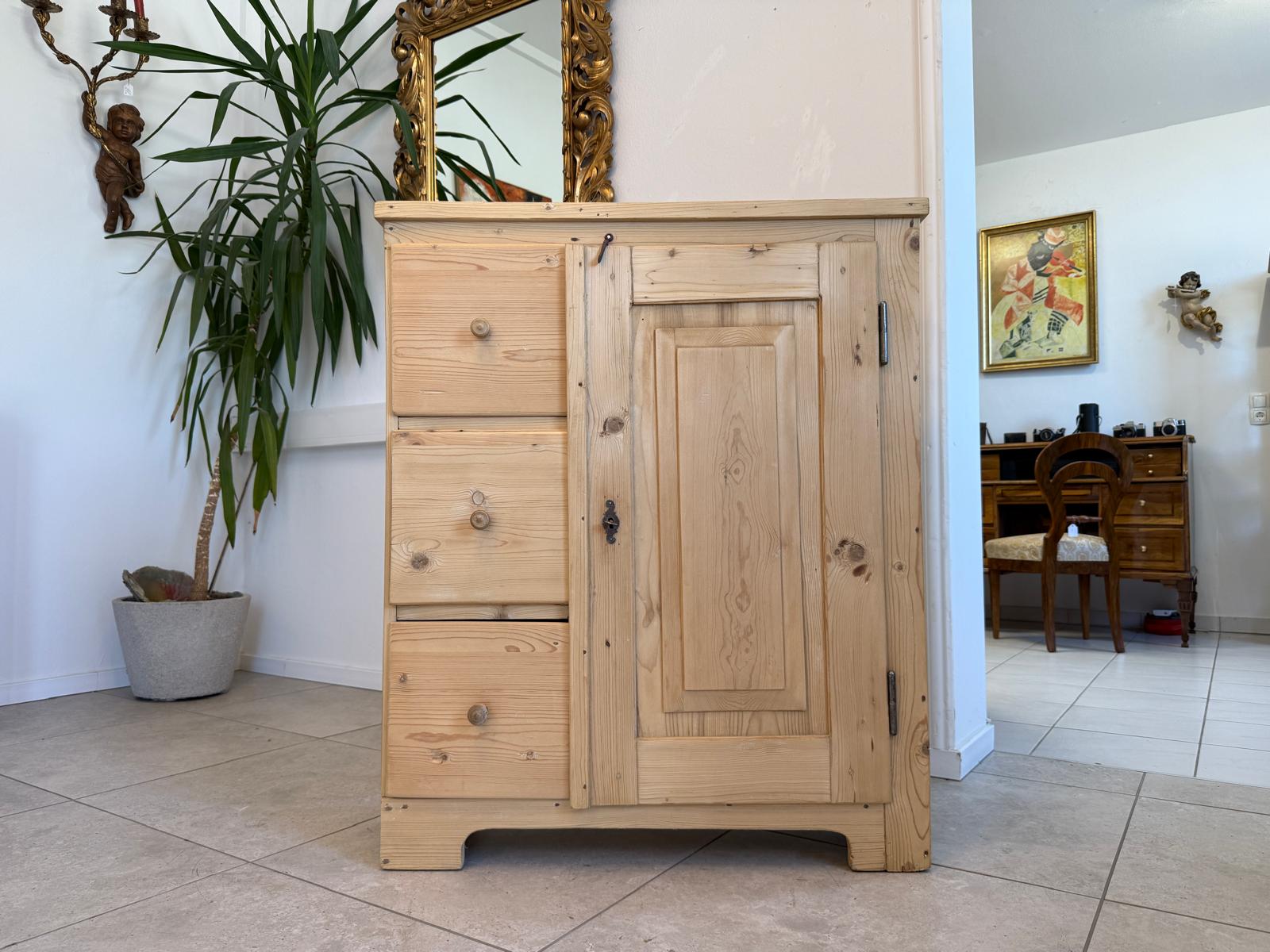 Alter Biedermeier Brotschrank Almerschrank Vorratskasten Bauernschrank Kasten G2093