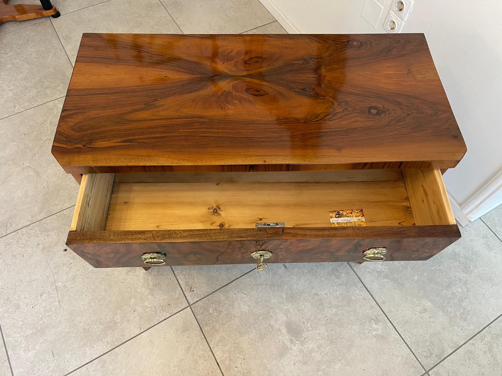 Sale Restaurierte Biedermeier Kommode Nussholz Antiquität G1315