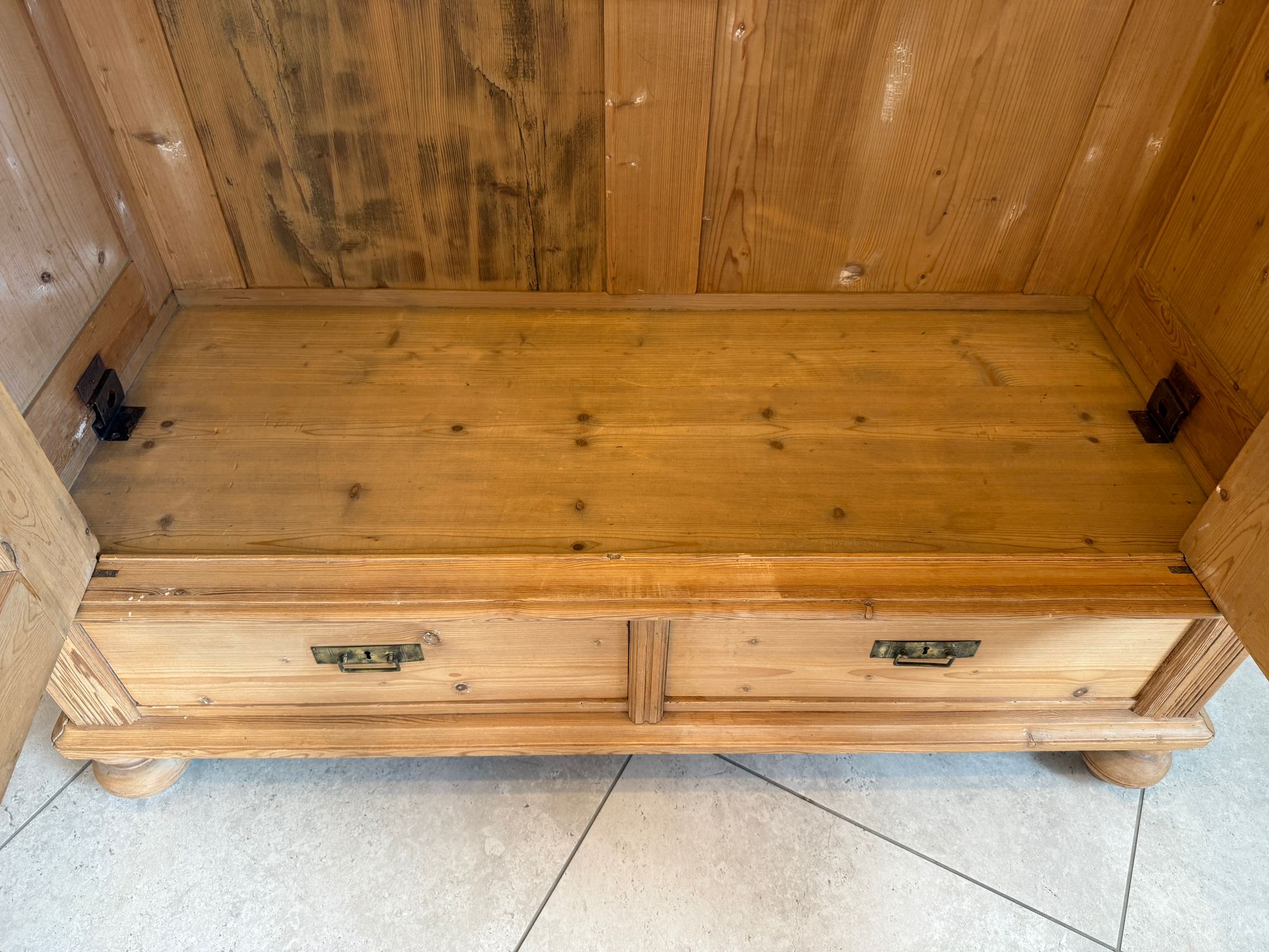 SALE Gründerzeit Bauernschrank Biedermeier Schrank G2230