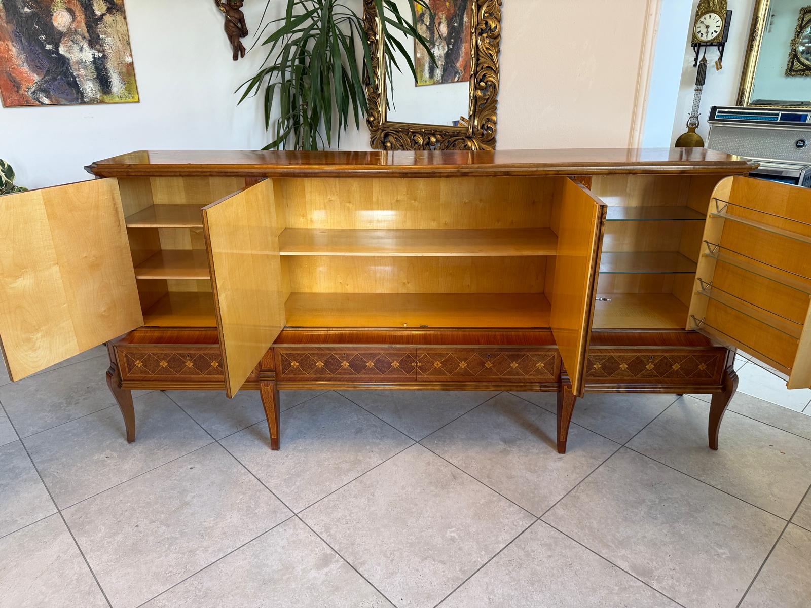 Prächtige Anrichte Sideboard Kommode Barockstil Stilmöbel Traum D1234