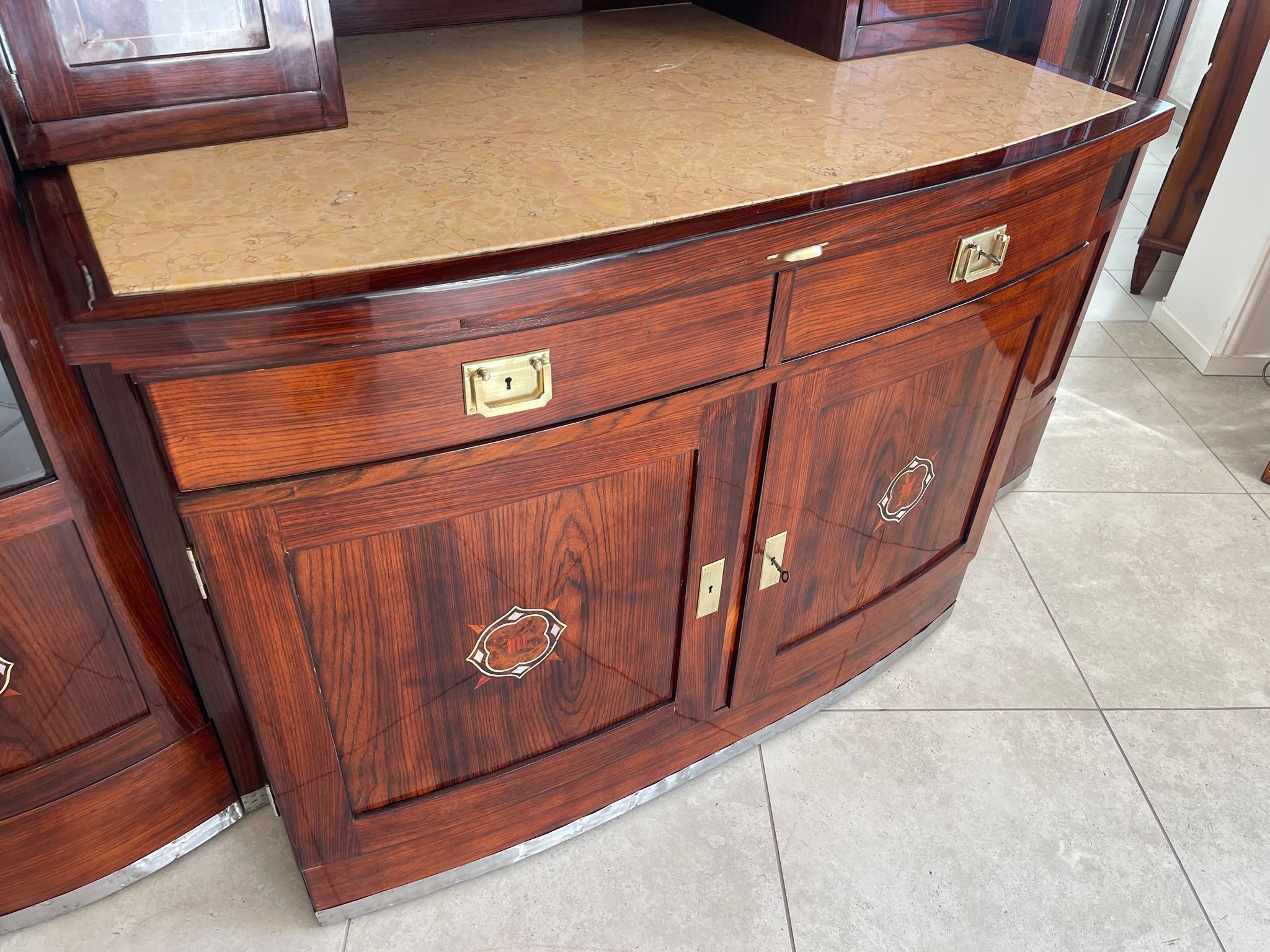 Sale Restauriertes Jugendstil Designerbuffet Bibliotheksschrank Antiquität G1379
