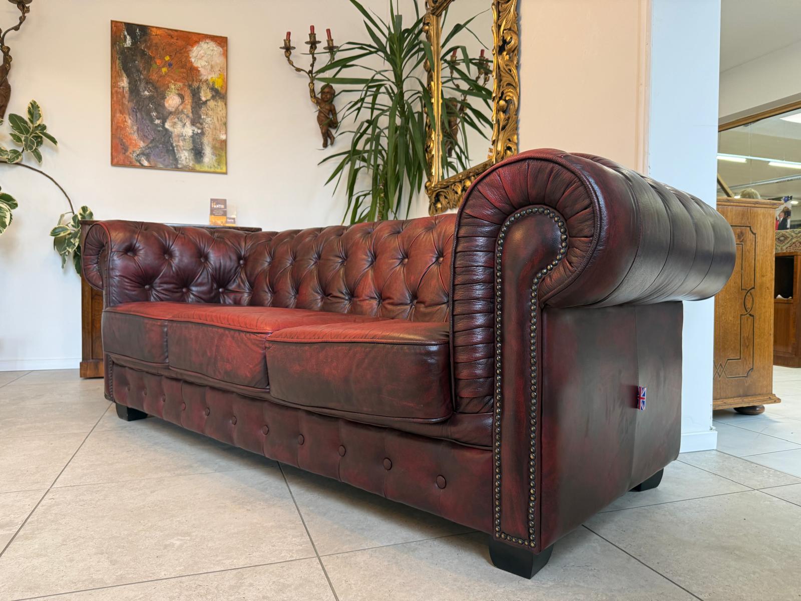 Chesterfield 3er Clubsofa Diwan Couch Oxblood Kultmöbel D1139