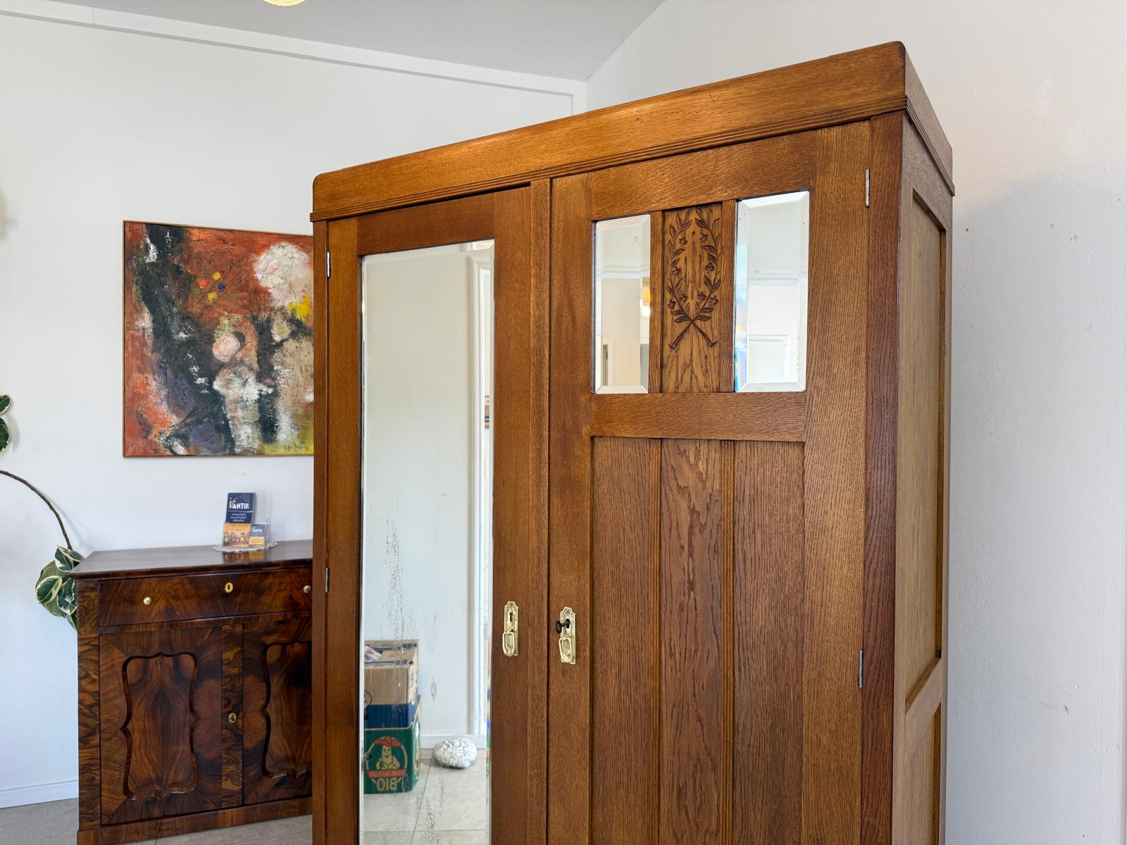 Restaurierter Jugendstil Garderobenschrank Kleiderkasten D2497