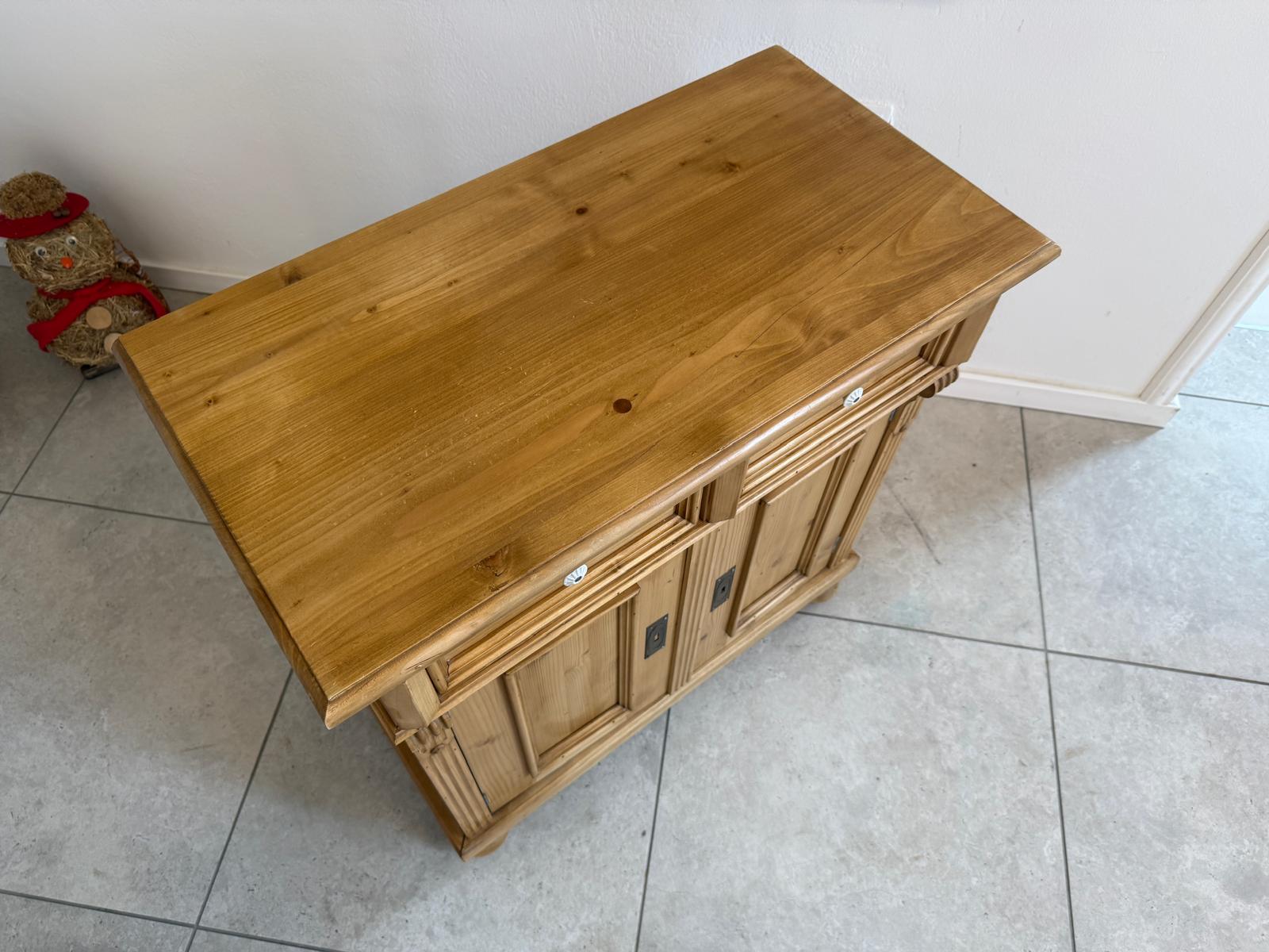 Bäuerliche Ladenkommode Apothekenschrank Anrichte D1015