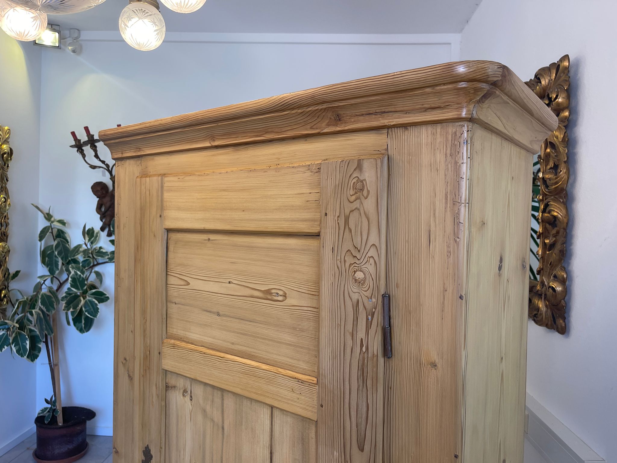 1237d496-a0de-4fe0-964f-ebe1c2a14e2f Steirischer Bauernschrank Biedermeier Schrank A4874