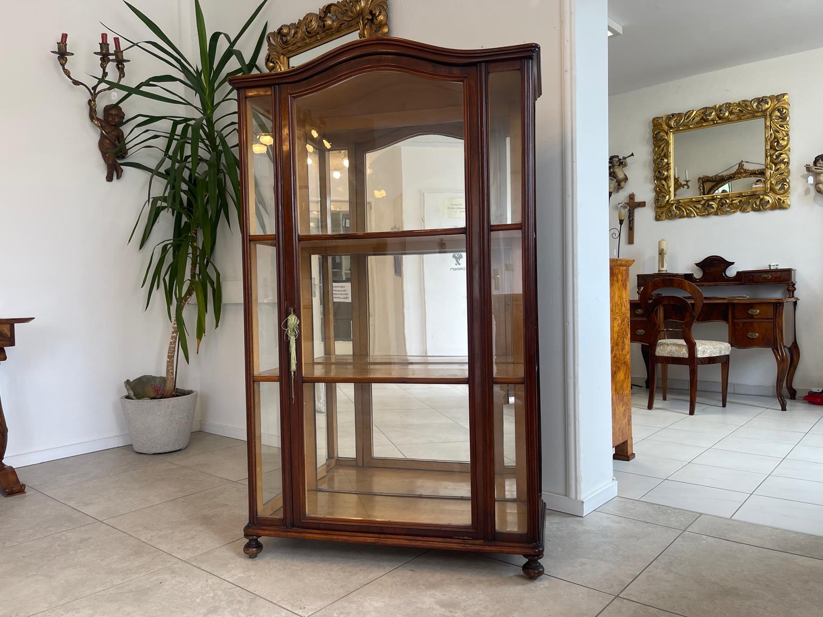 Originale antike Biedermeier Vitrinenschrank Glasschrank Nussholz Antiquiät G1617