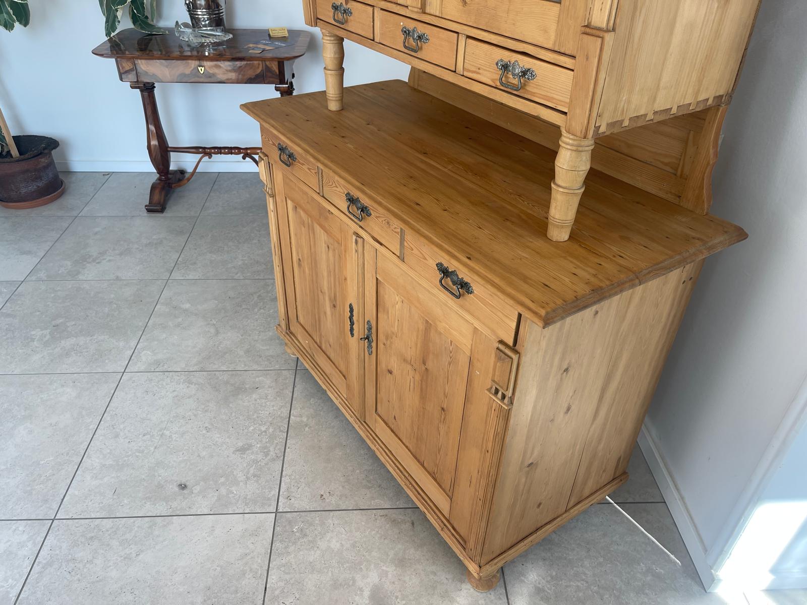 Originale Restaurierte Jugendstil Küchenbuffet Küchenschrank Küchenkredenz G1716