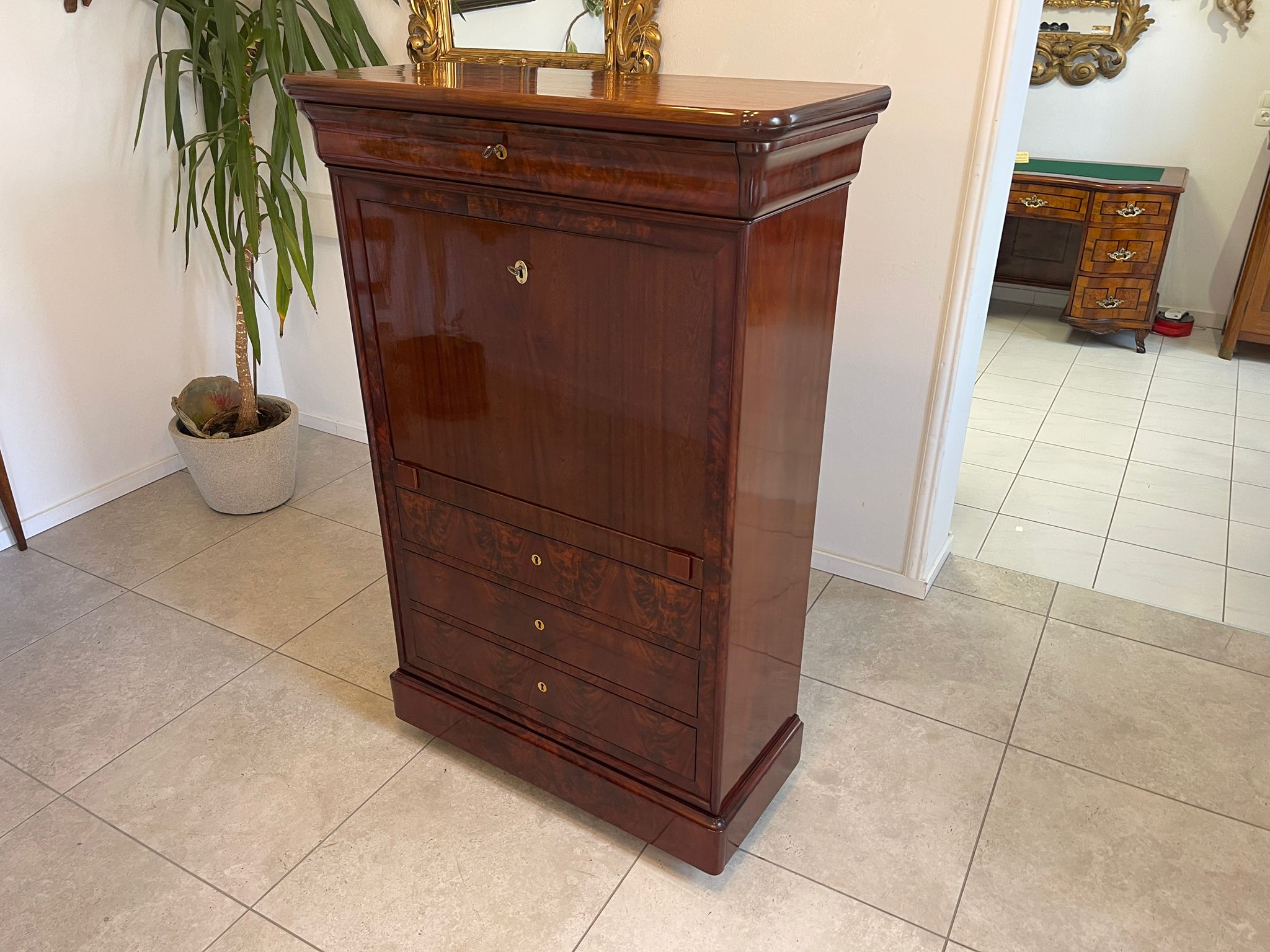 Sale Restaurierter Spätbiedermeier Standsekretär Schellack G1069