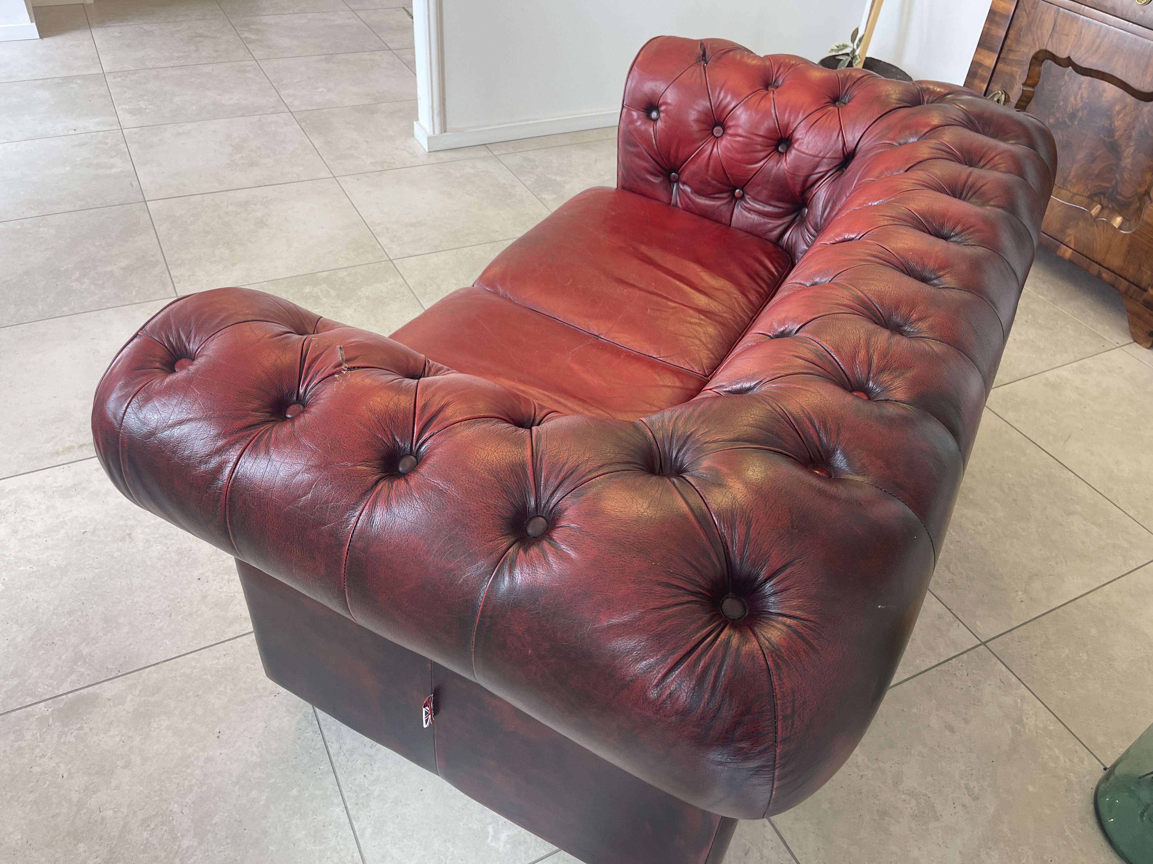 IMG_1746fpeGemBkkVMgm Cult Chesterfield 3er Sofa Couch Clubsofa A4556