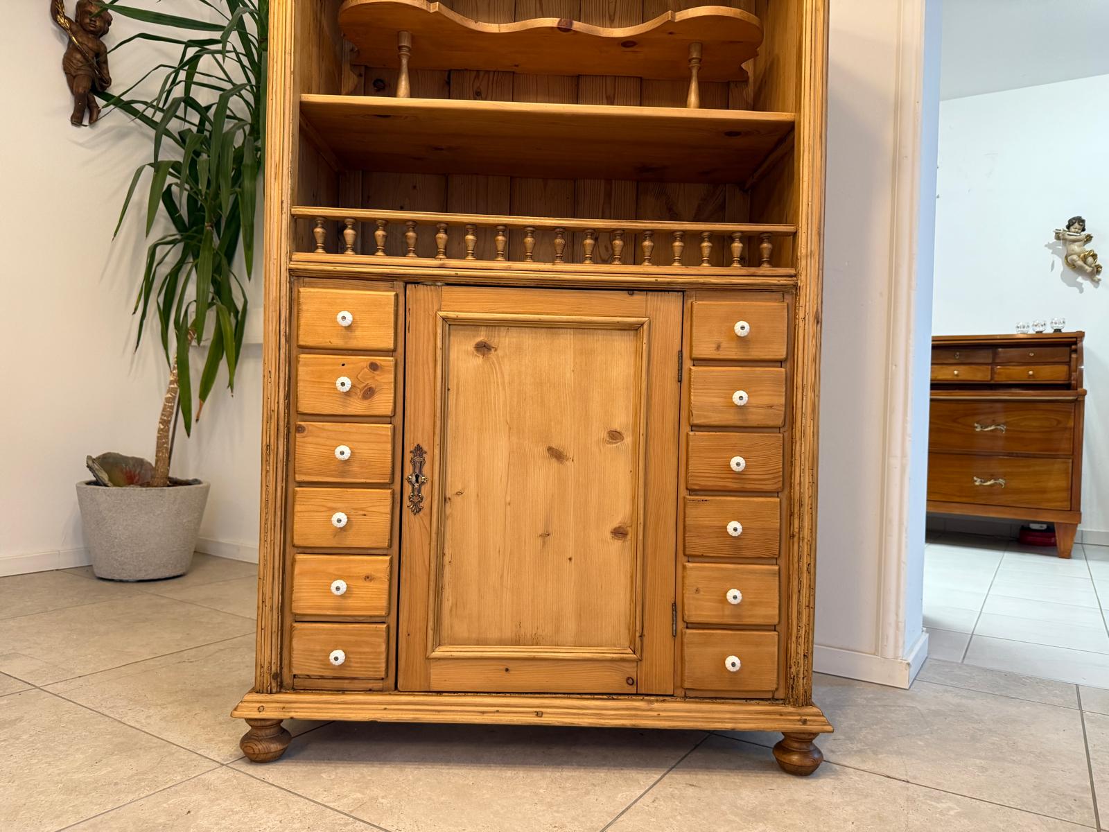 Bäuerliches Bücherregal Gründerzeit Stellage Naturholz G1805