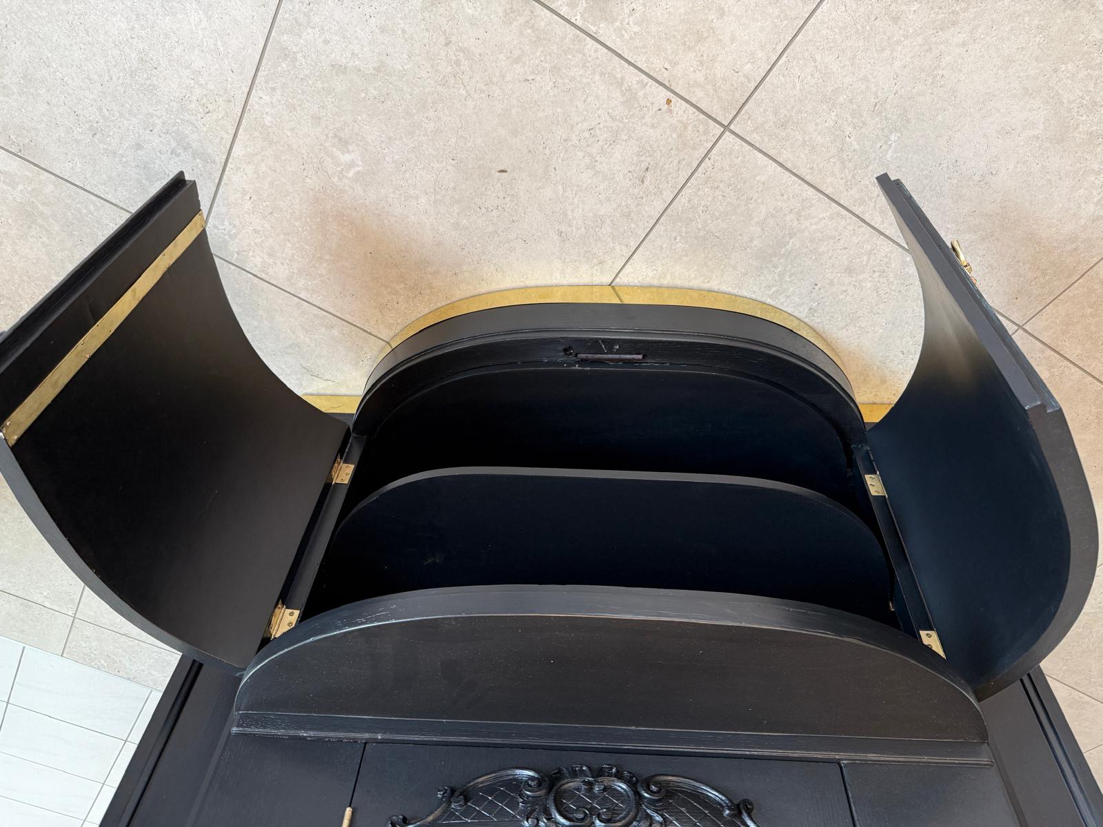 Restauriertes Jugendstil Aufsatzbuffet Bücherschrank Schwarz Antik G2172-1