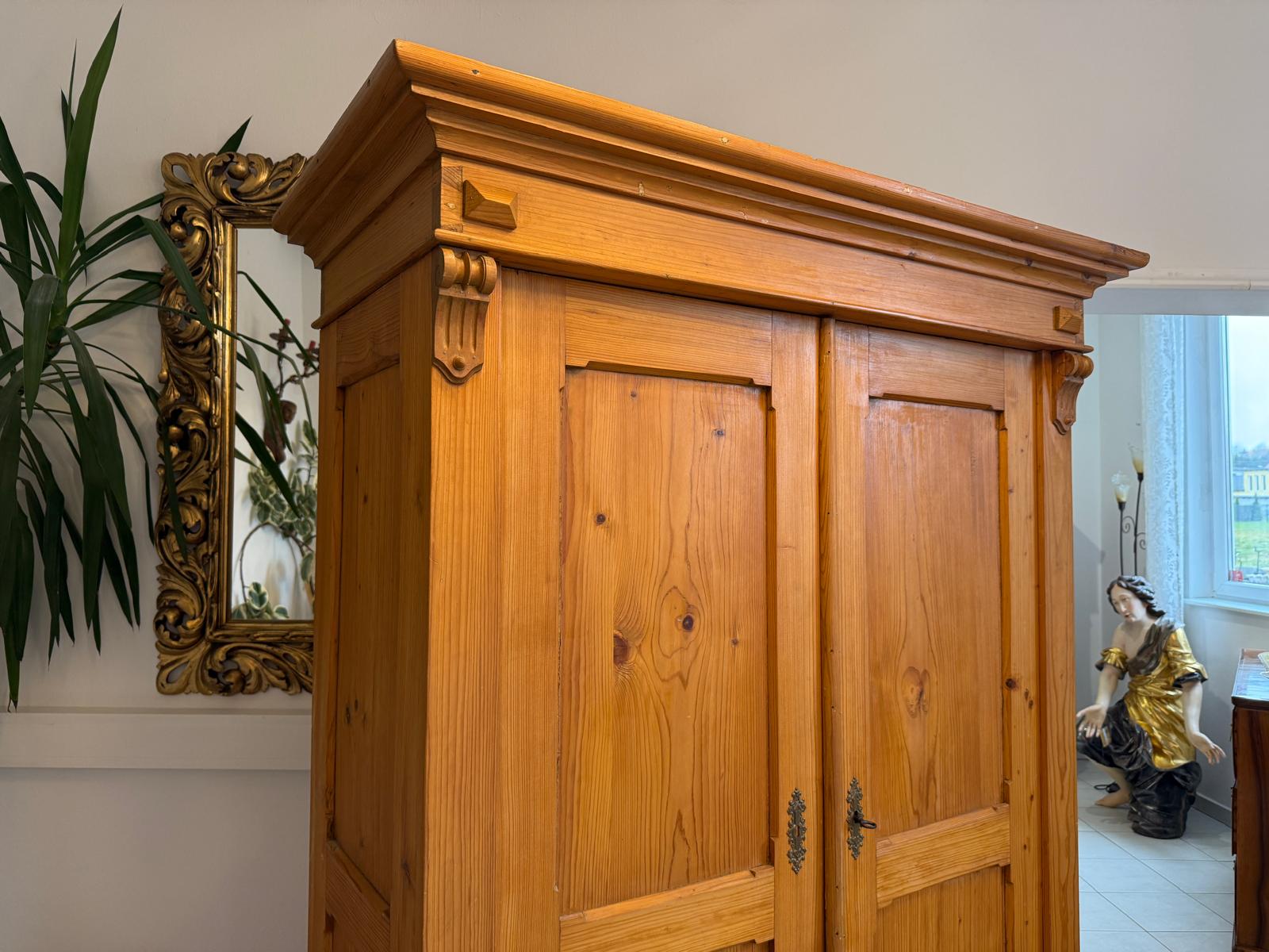 SALE Steirischer Bauernschrank Gründerzeit  Schrank Weichholz G2308