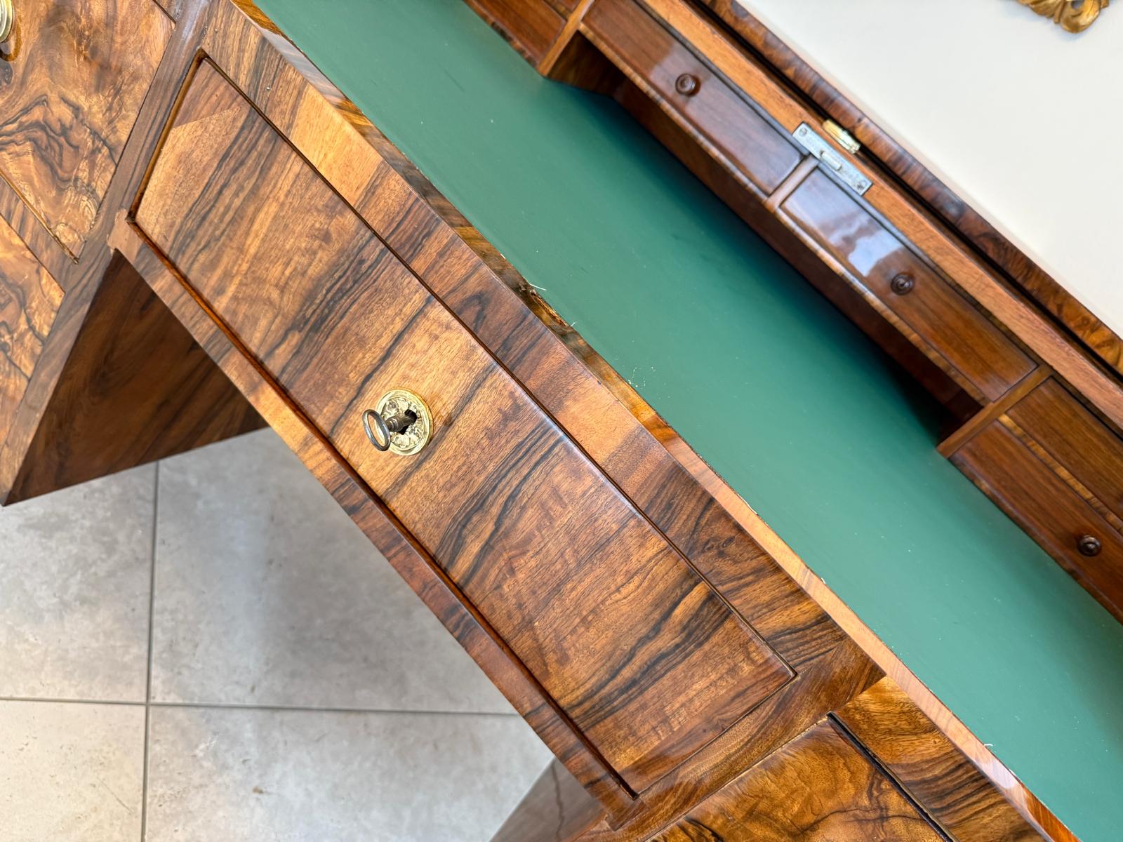 Restaurierte Biedermeier Schreibkommode Sekretär Nussholz Antiquität G2054