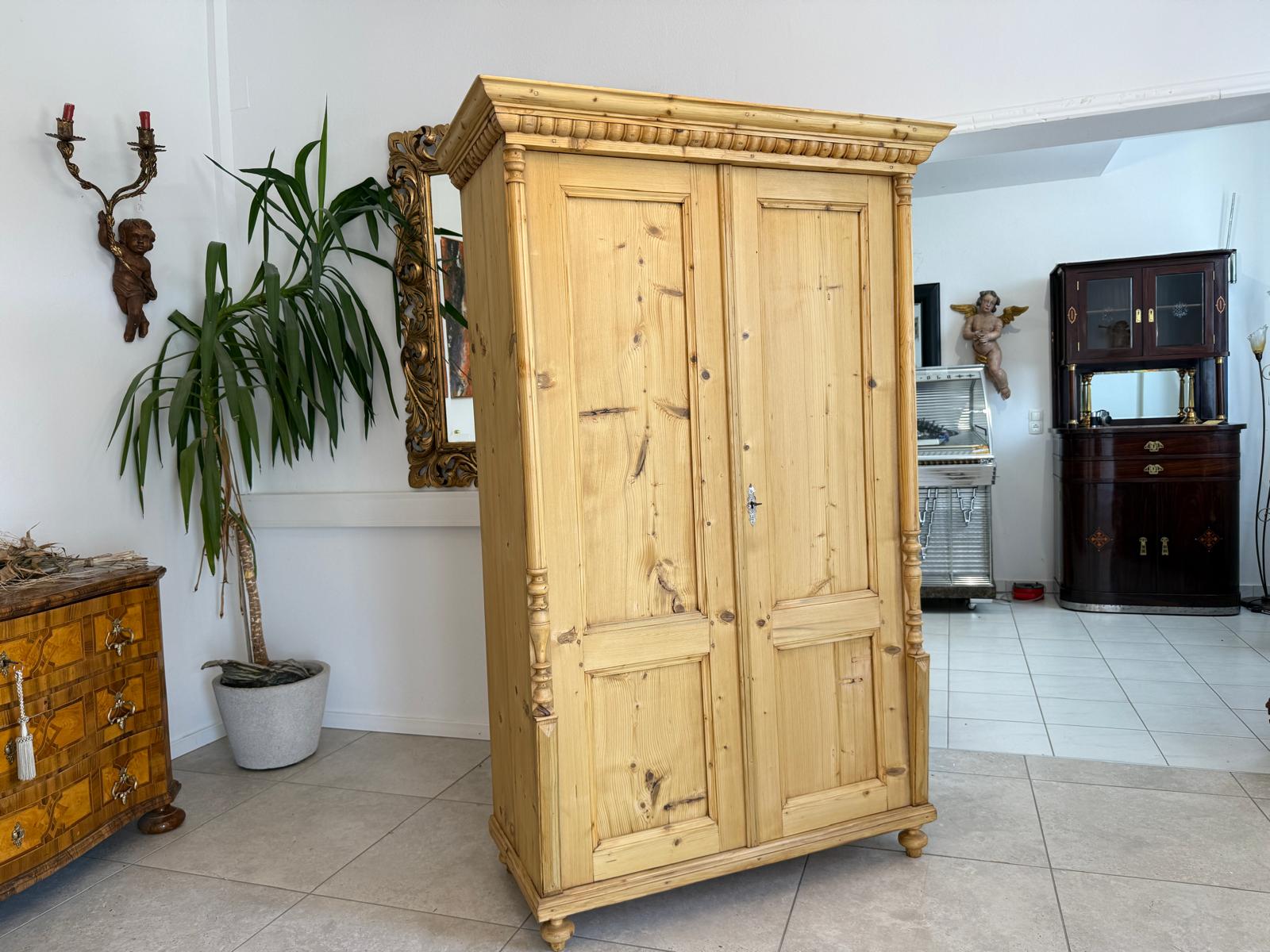 Sale Gründerzeit Bauernschrank Weichholz Steiermark D2779