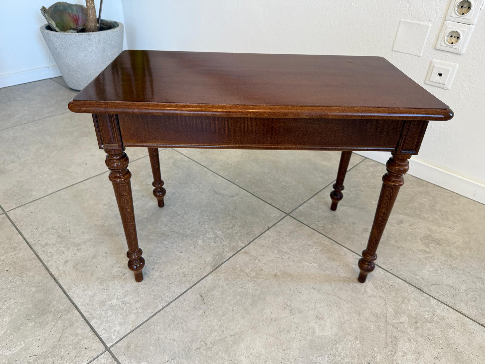 Zierlicher Tisch Barockstil Beistelltisch Couchtisch G2056