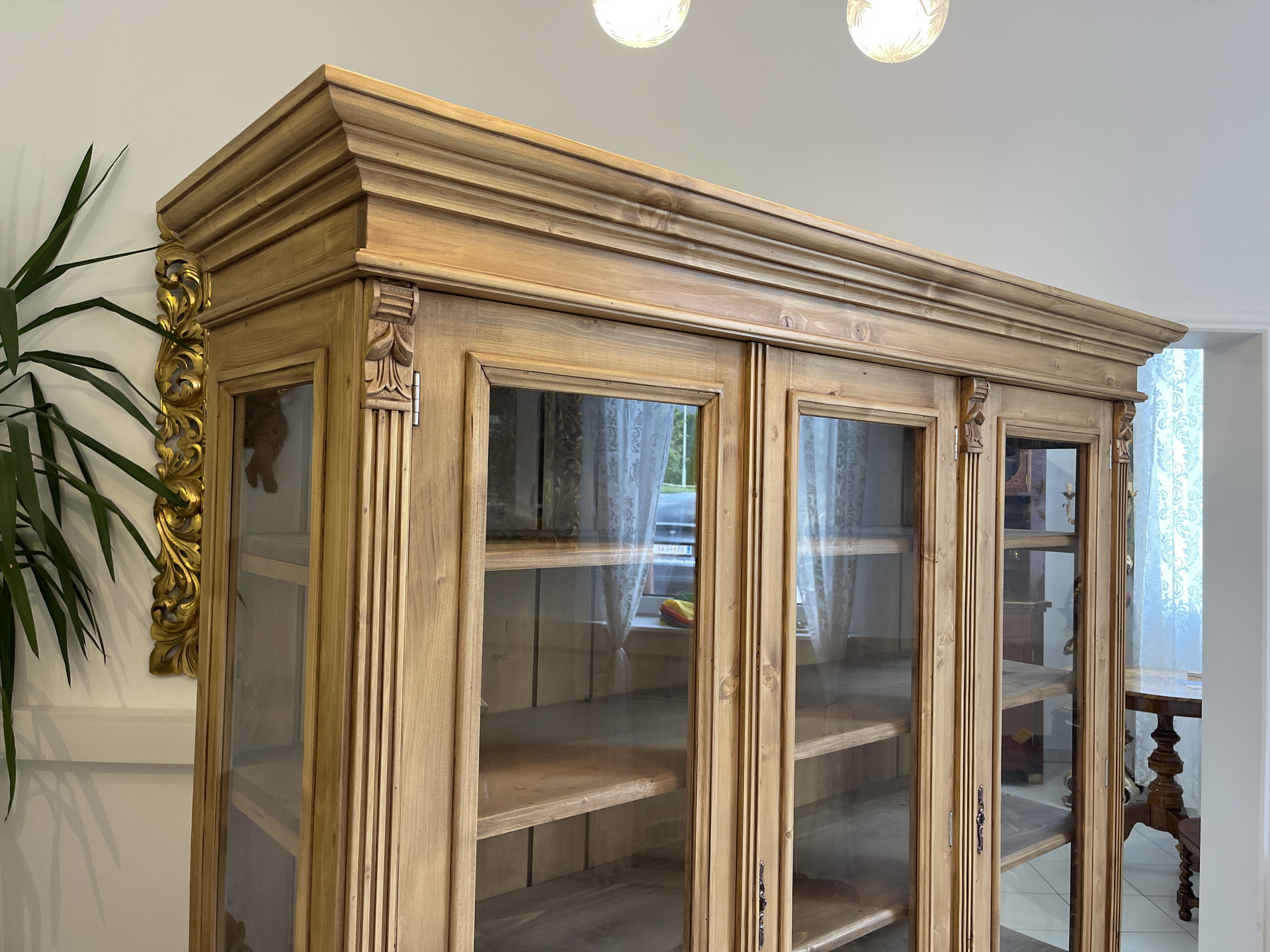Bauernkasten-Bauernstube_070aCMAn4FxXSlA Bäuerliche Vitrine Bauernvitrine Naturholz Bücherschrank i2110