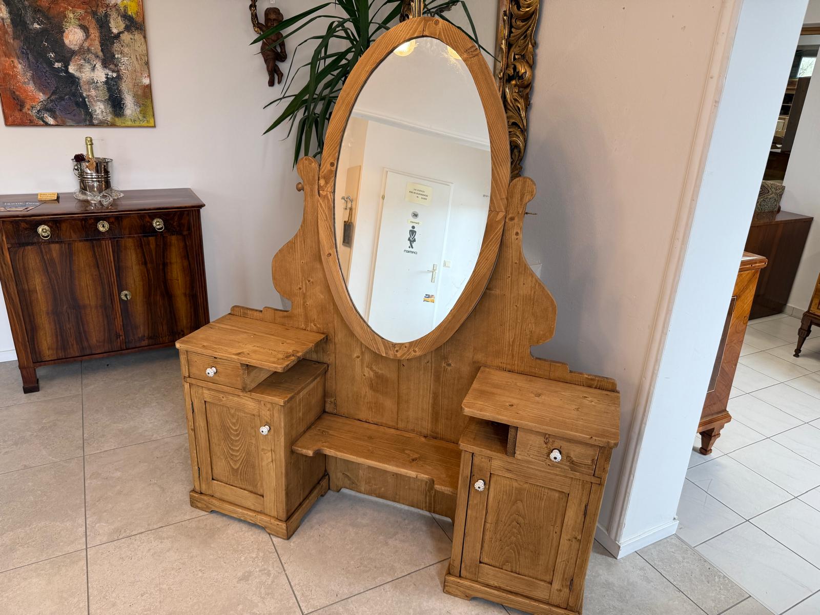 Jugendstil Spiegelanrichte Psyche Antikes Möbelstück mit Schwenkspiegel G2138