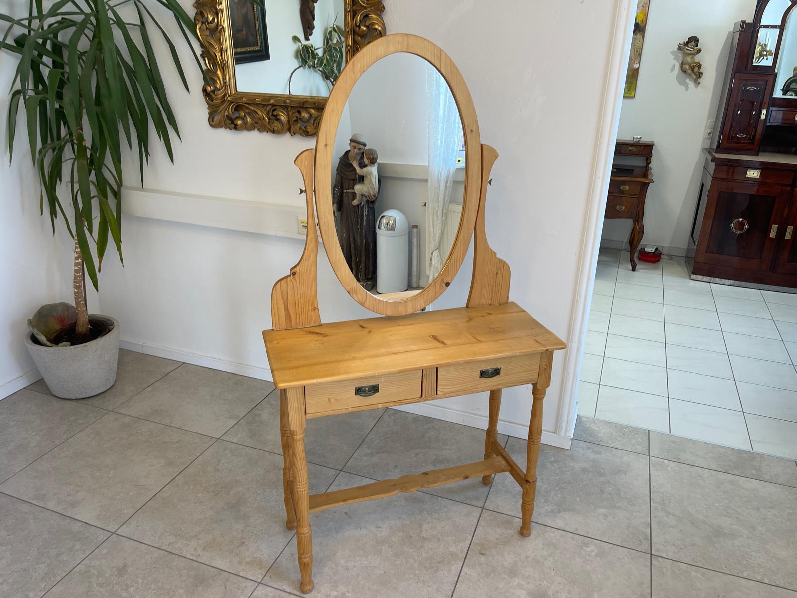 SALE Eleganter Schminktisch aus hellem Weichholz Bauernkasten G1347