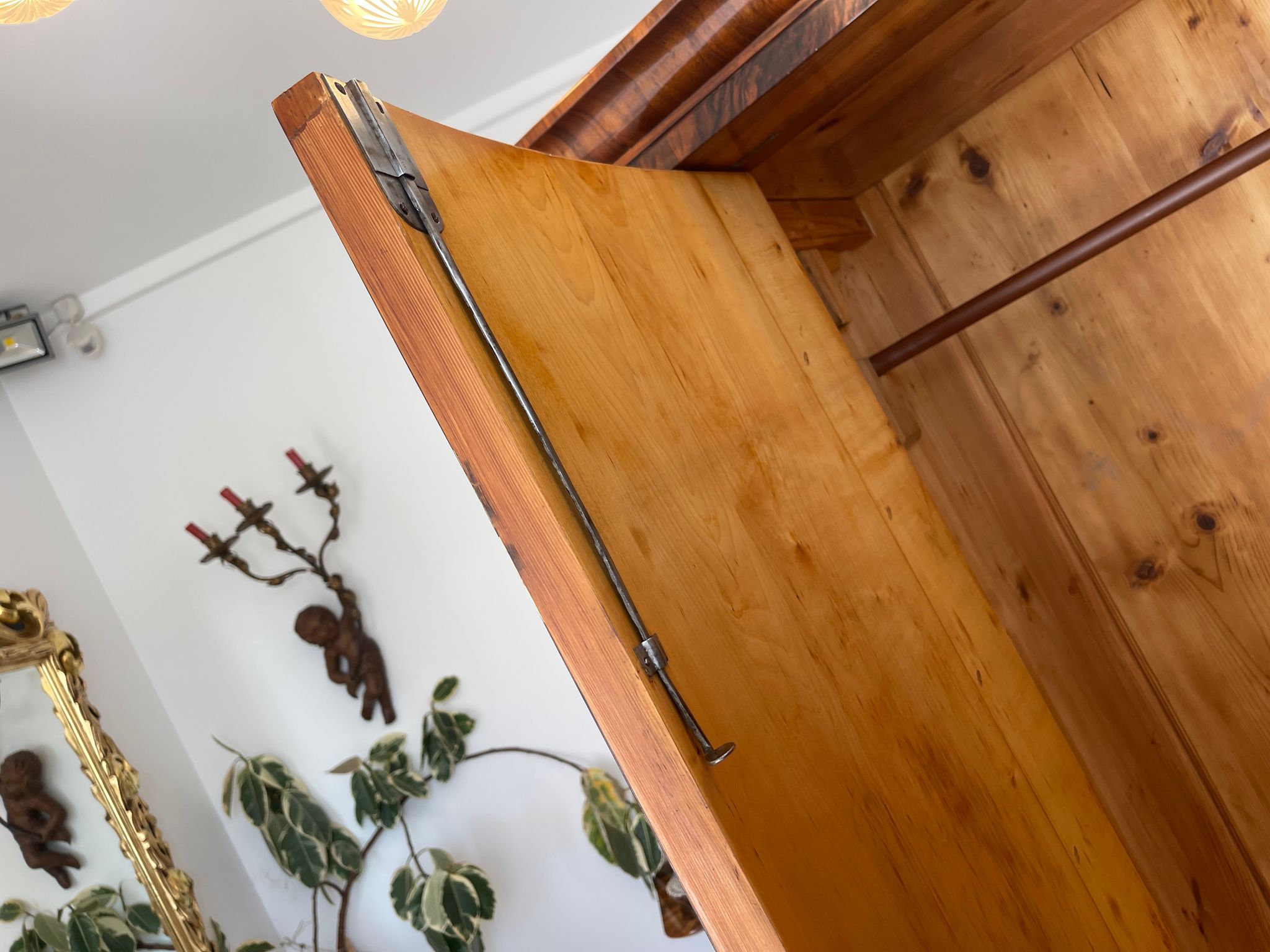 SALE Traum Empire Schrank Säulenschrank Restauriert Antiquität Marketiert G1378