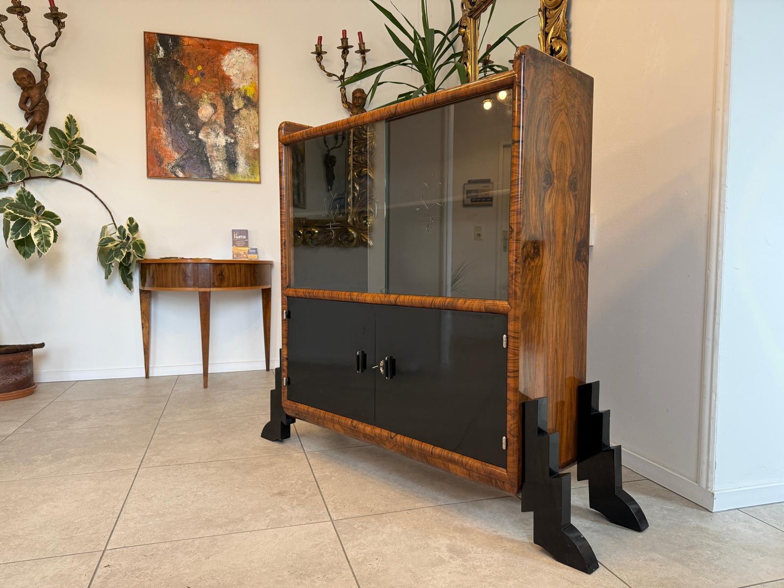 Altrestaurierte Art Deco Vitrine Glasschrank Bücherschrank G2272