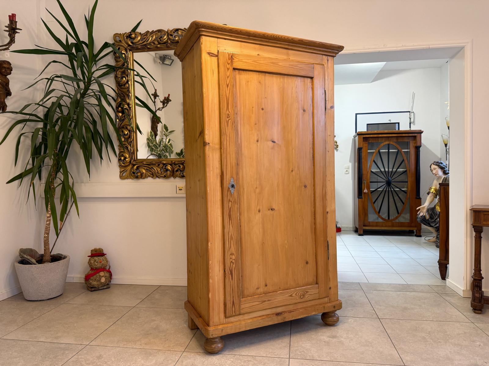 Restaurierter 1 türiger Bauernschrank Biedermeier Naturholzschrank G2255