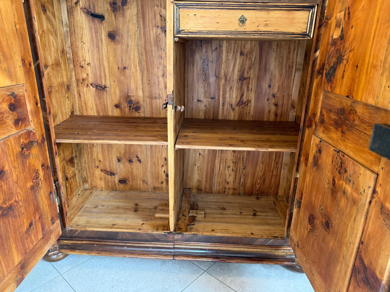 Barocker Hallenschrank Barockschrank Maria Theresienschrank Antiquitäte D2682