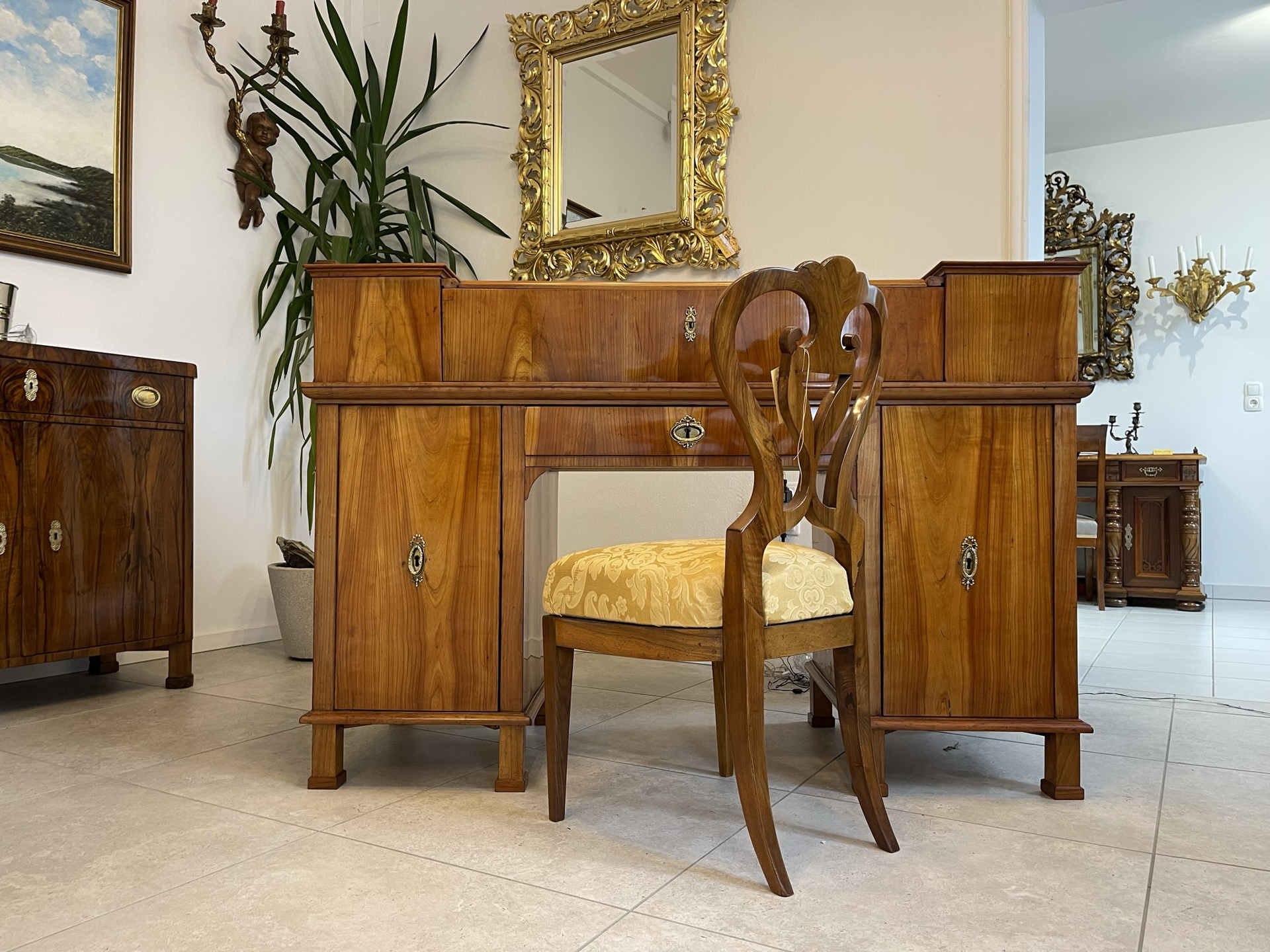 Barock-Biedermeier_01_1 restaurierter Biedermeier Rolladensekretär i2247