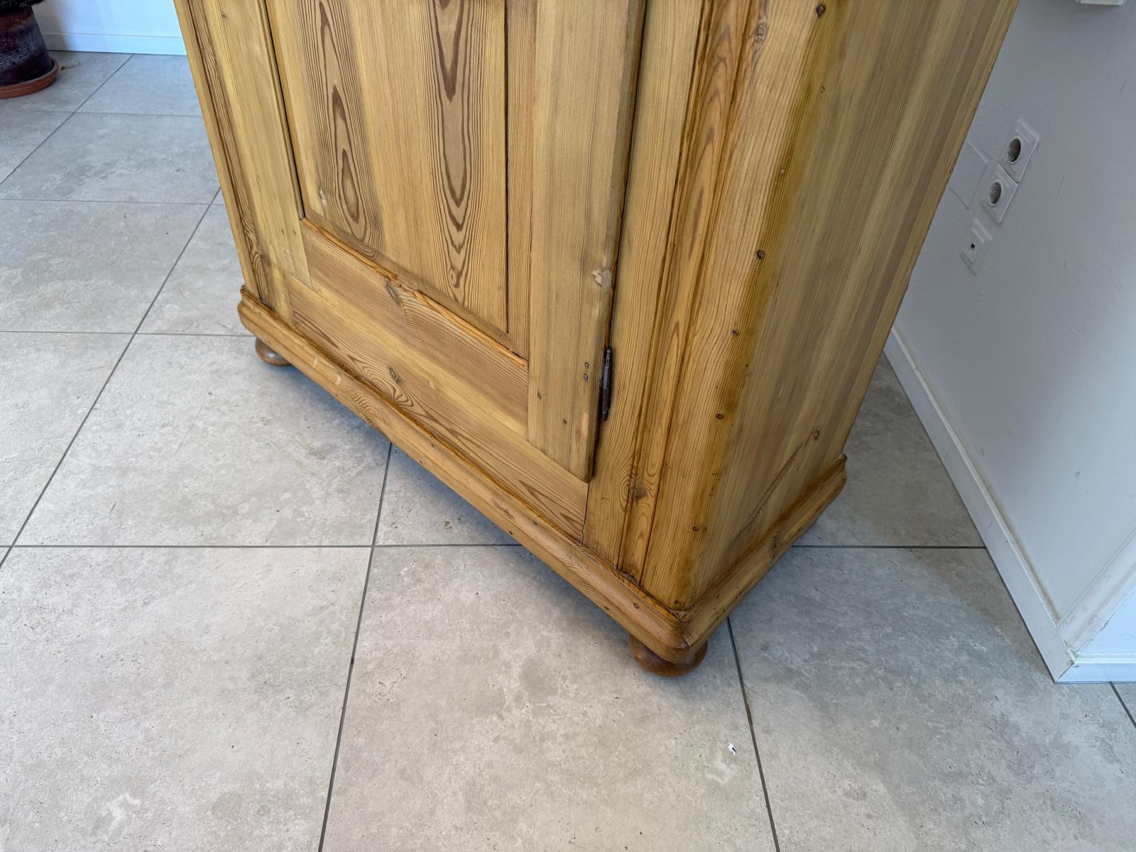 Originaler restaurierter Biedermeier Bauernschrank Naturholzschrank G1792