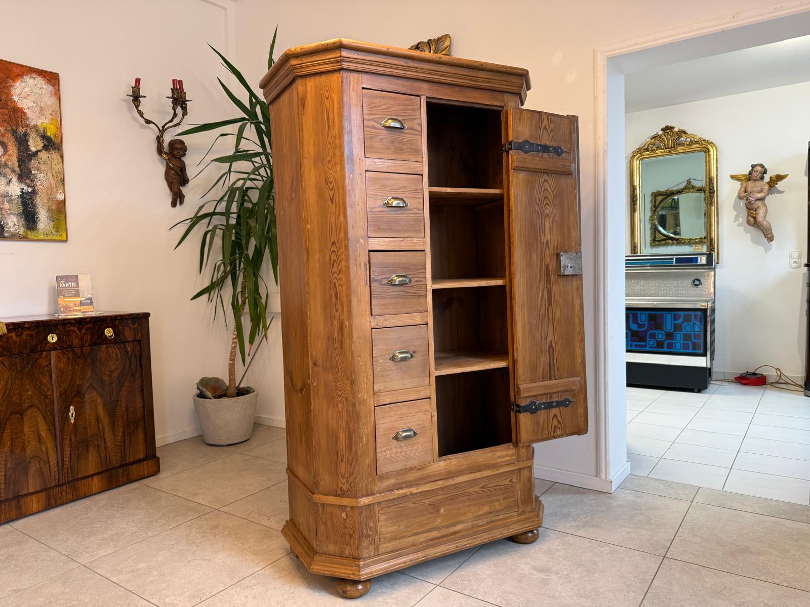 Barocker Brotschrank Almerschrank Vorratsschrank Bauernkasten Antik D1112