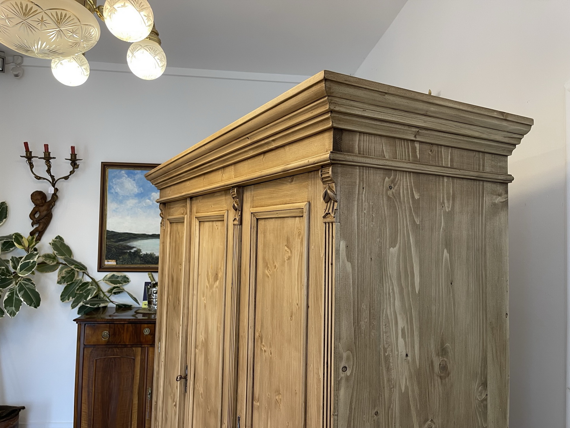 bauernschrank-Biedermeier_24 Garderobenschrank Bauernschrank Kasten Bauernmöbel B2089