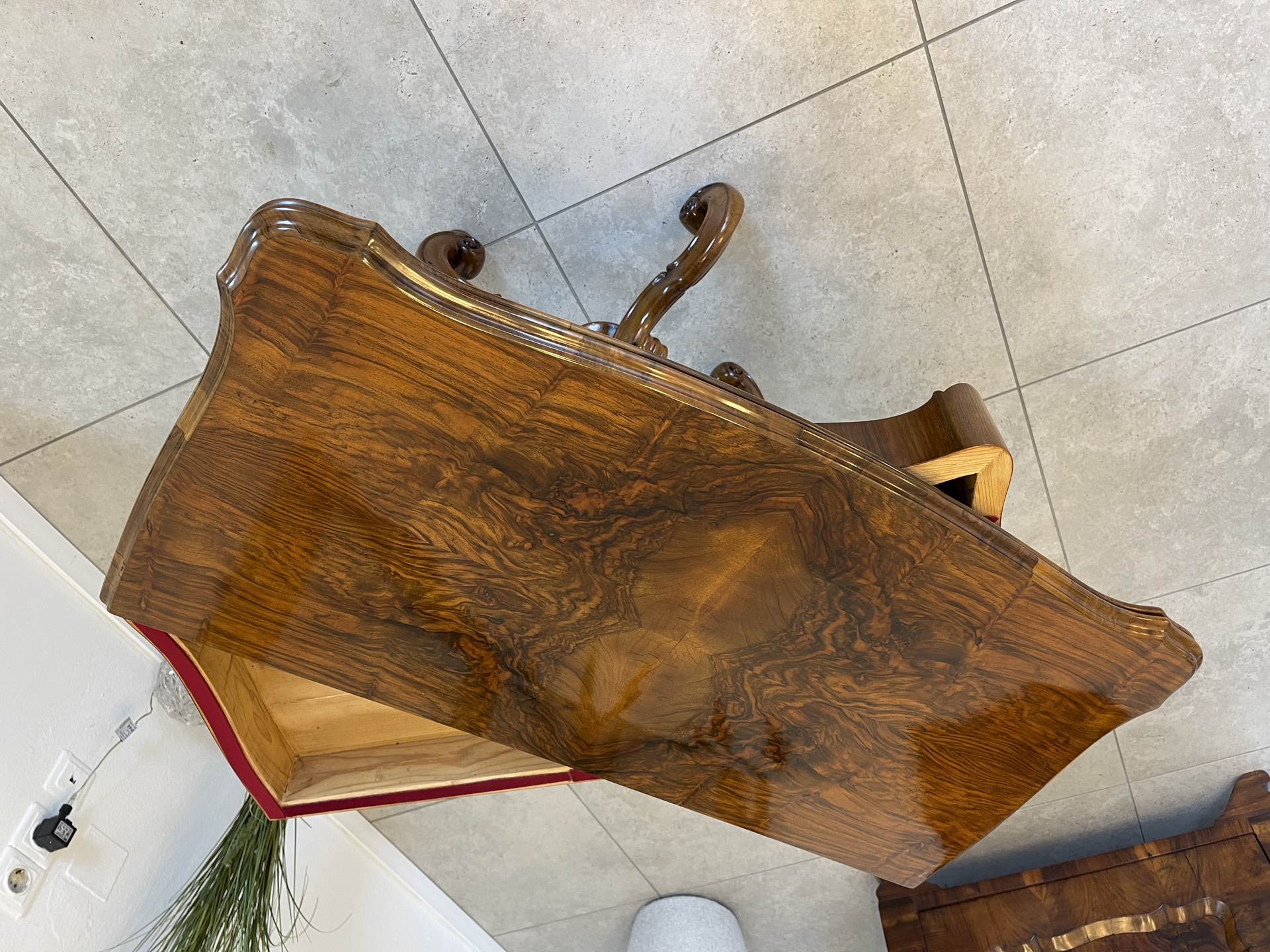 Biedermeier_009 Originaler Gründerzeit Spieltisch Schachtisch Konsoltisch A4840