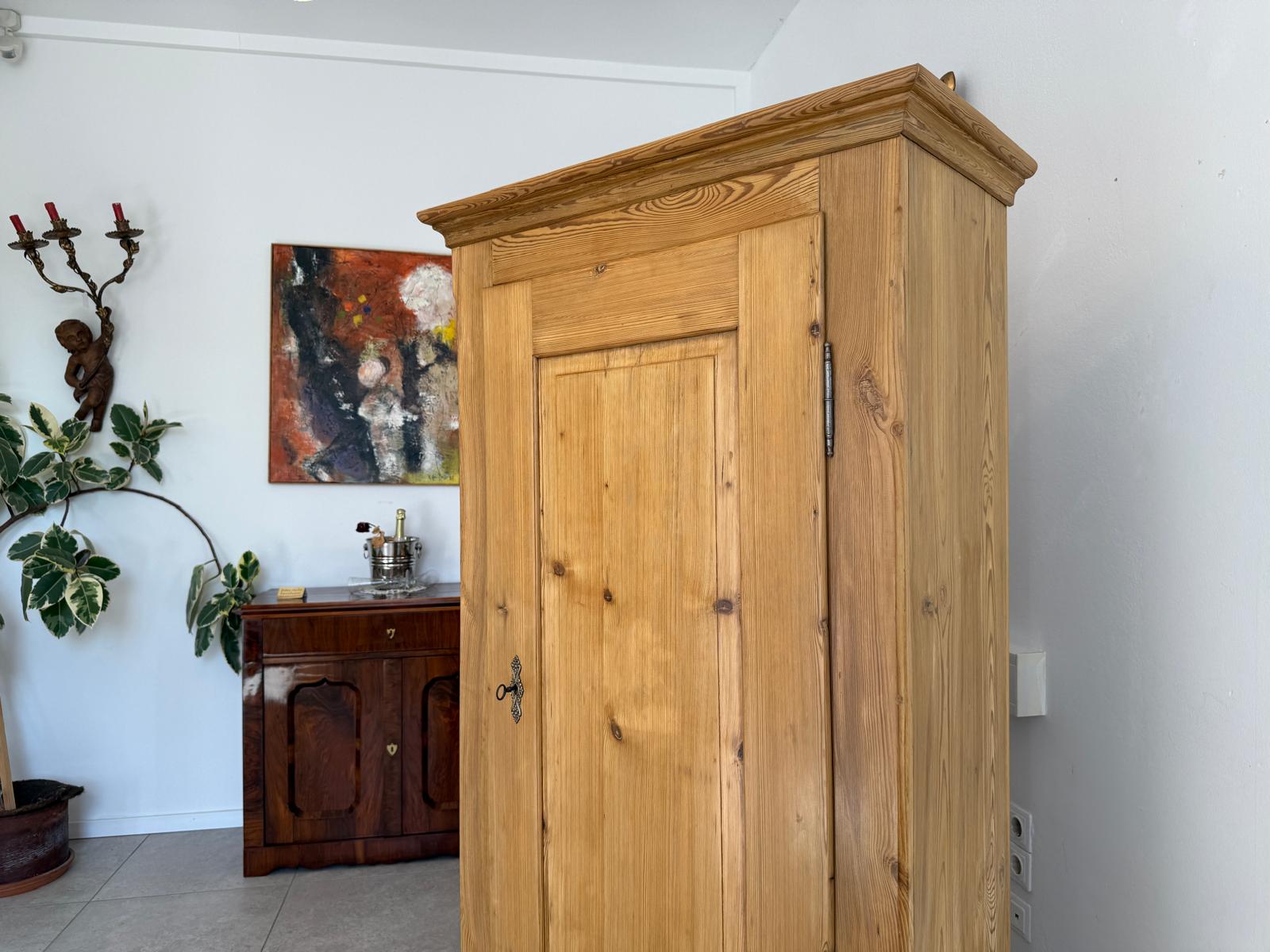 Restaurierter Biedermeier Bauernschrank Naturholzschrank Antik G1855