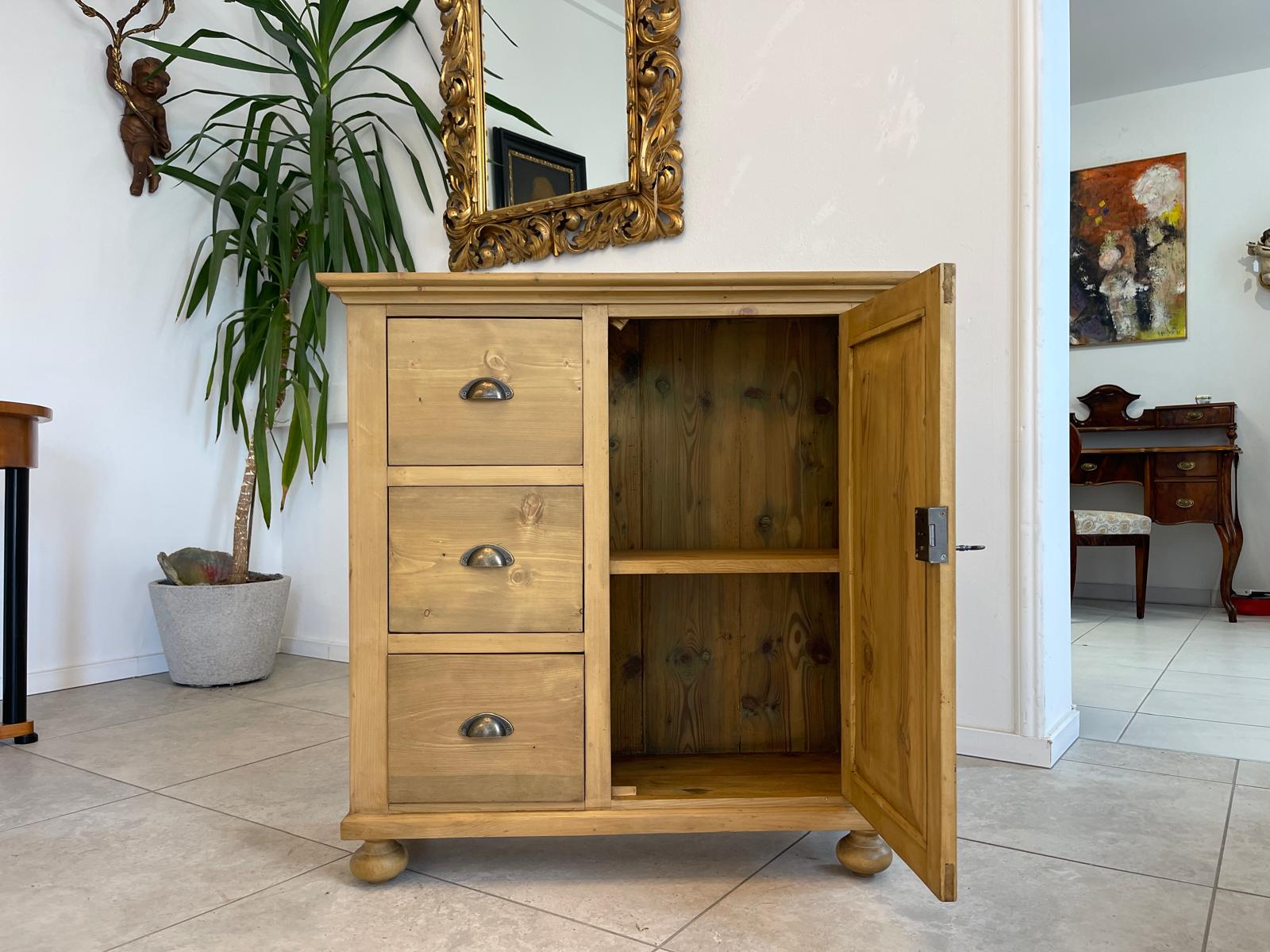 Bäuerliche Gründerzeit Anrichte Kommode Kasterl Bauernmöbel G1325